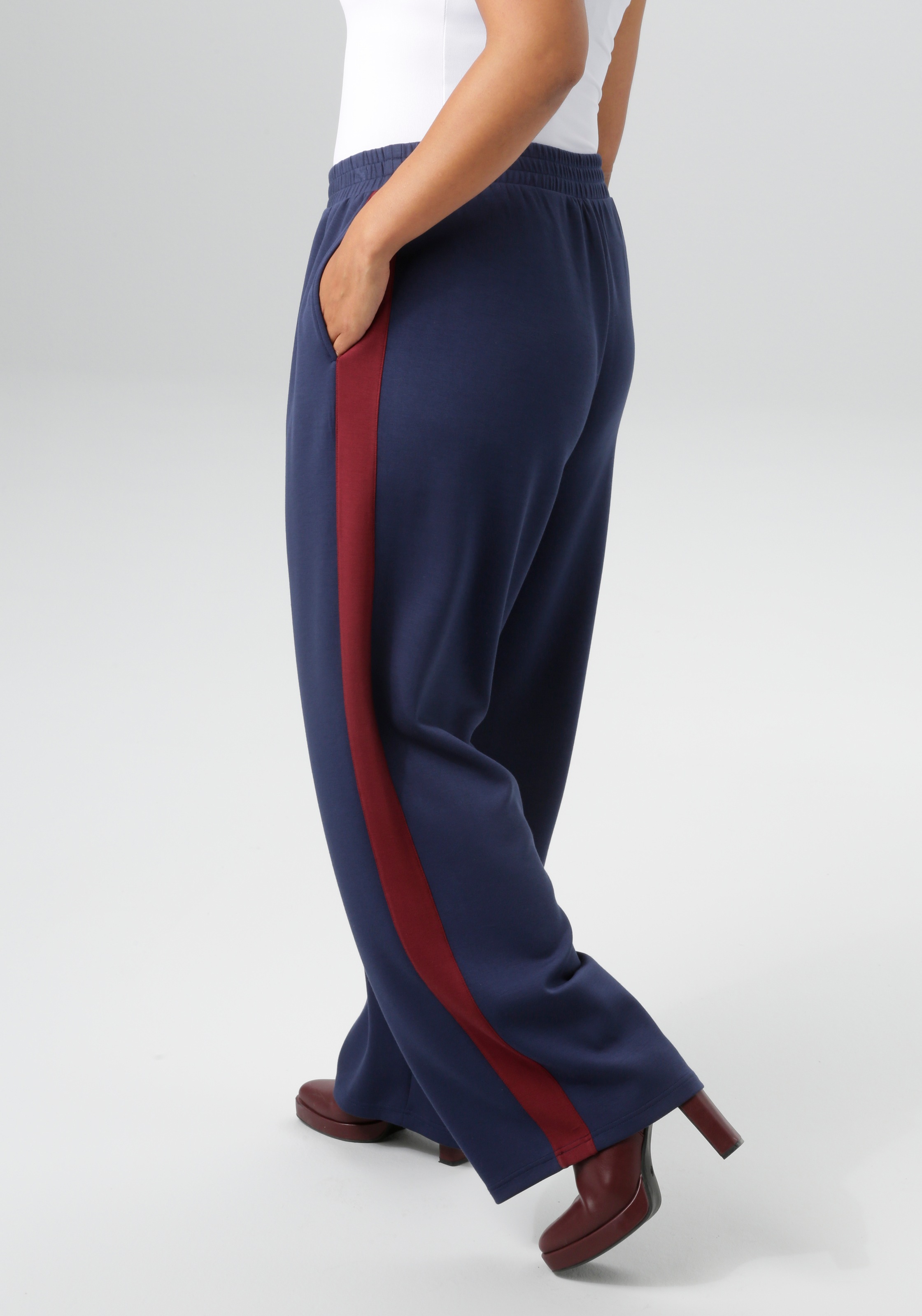 Aniston PLUS Sweathose, aus super weichen, elastischen Jersey-Qualität - NEUE KOLLEKTION