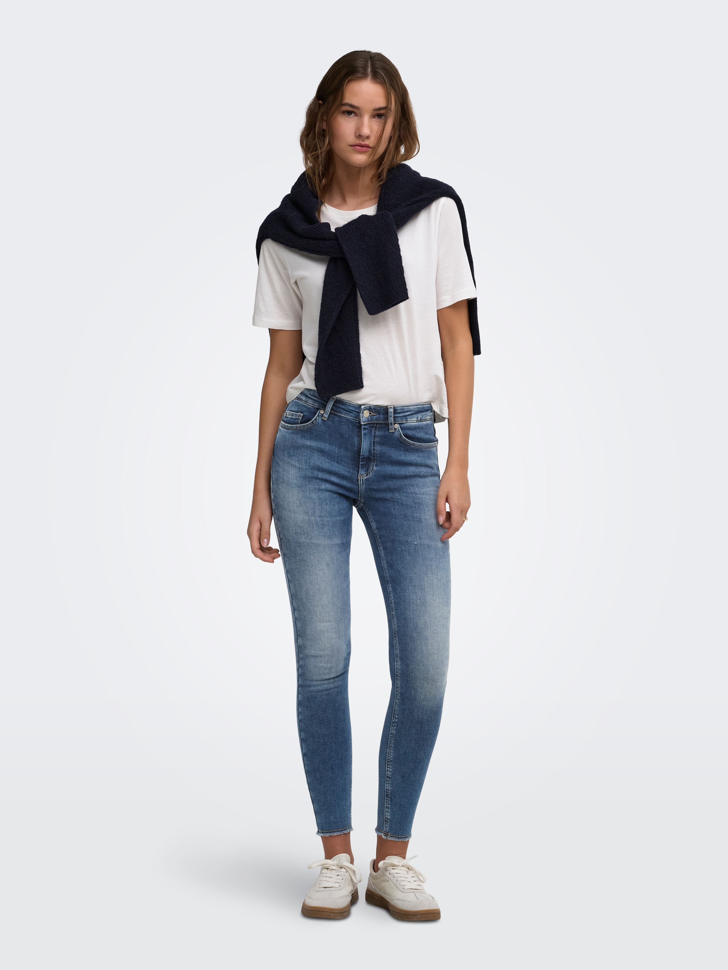 ONLY Skinny-fit-Jeans »ONLBLUSH MID SK ANK RW DNM DOT622 NOOS« Baumwollmischung, skinny fit