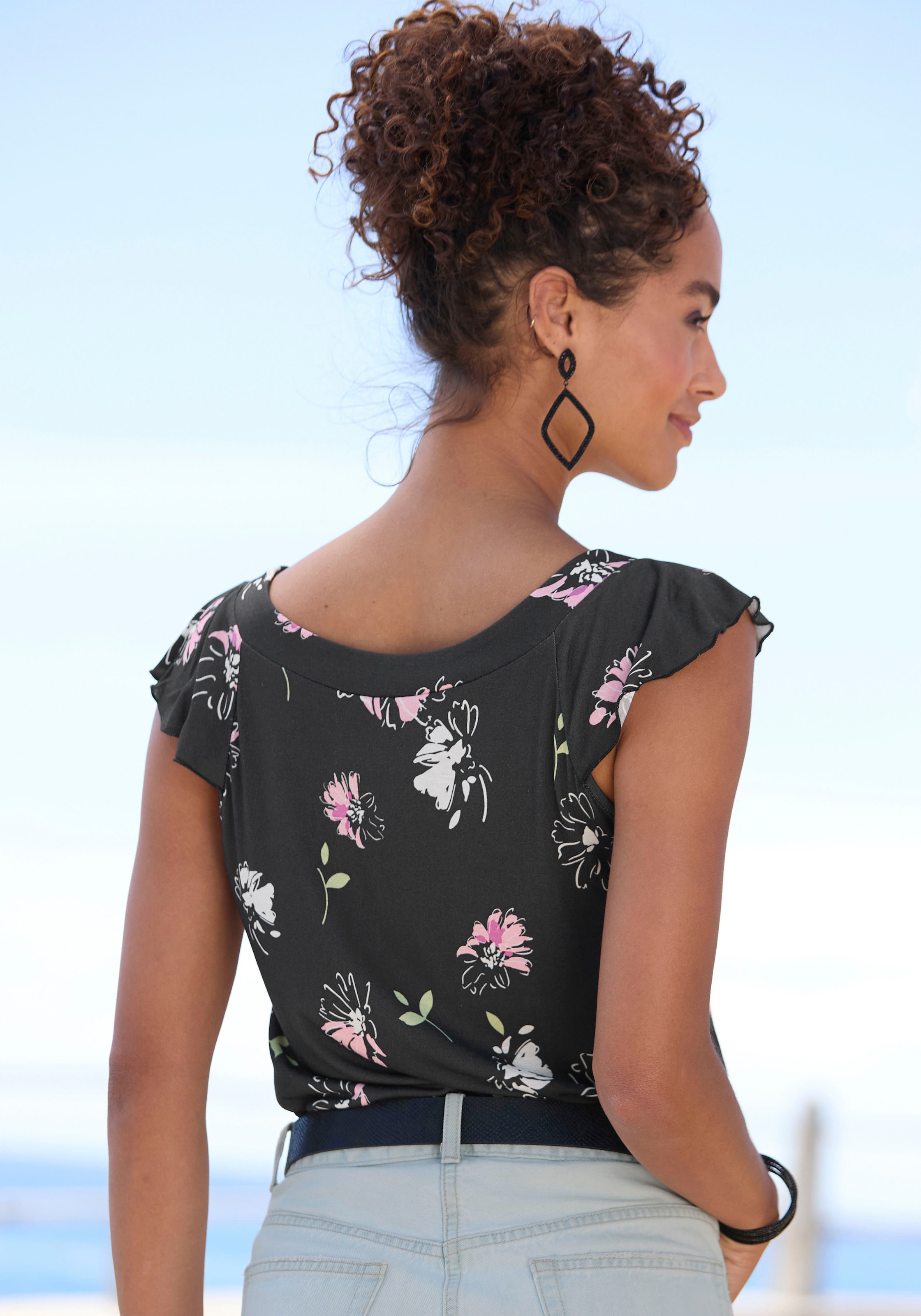 Vivance Rundhalsshirt mit verspielten Volants aus weichem Jersey, sommerlich