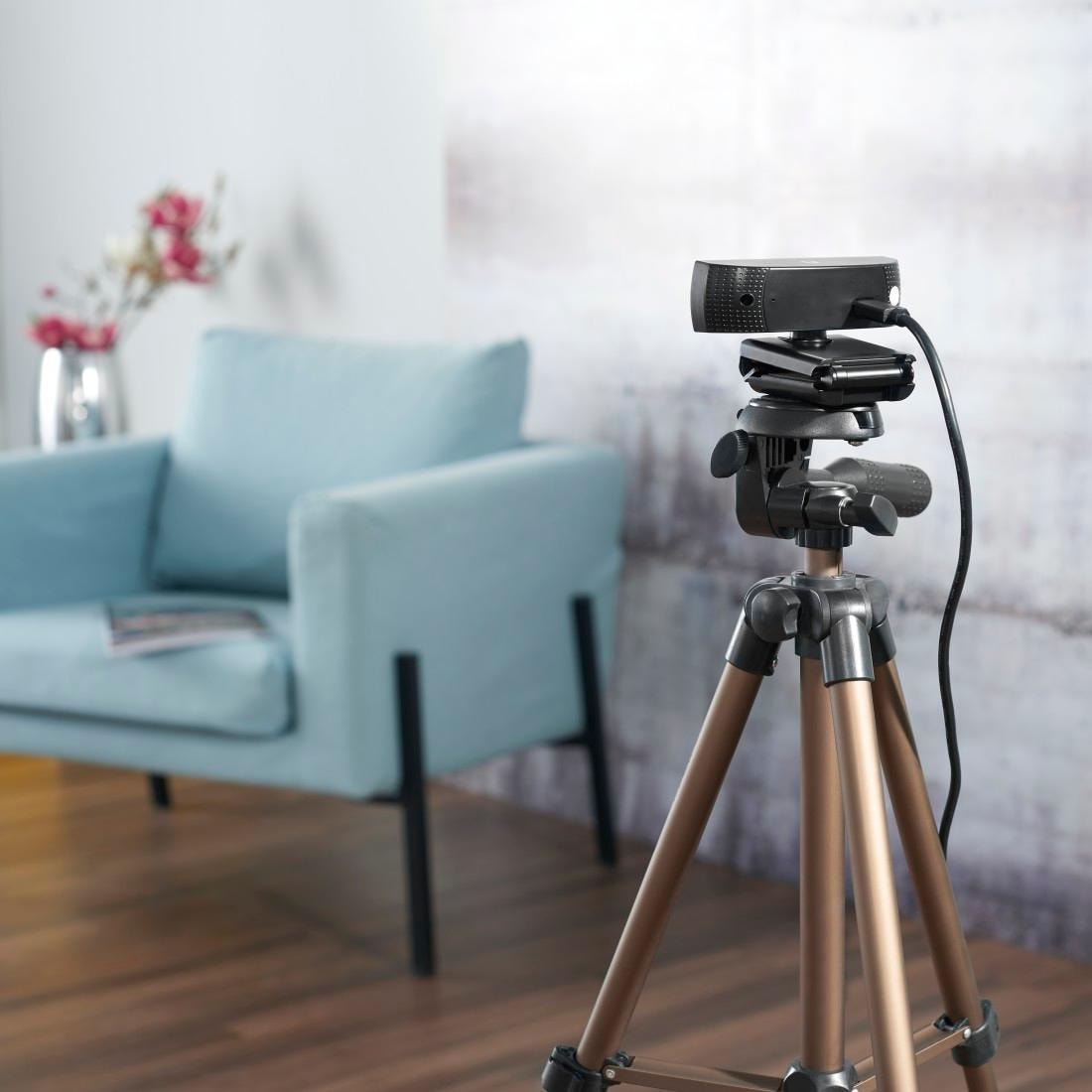 Hama Webcam »Ultra HD2160p Webcam mit flexiblem Neigungswinkel, Rauschunterdrückung« - Zusatzfunktionen: 1/4 Zoll-Gewinde, Autom. Belichtungsanpassung