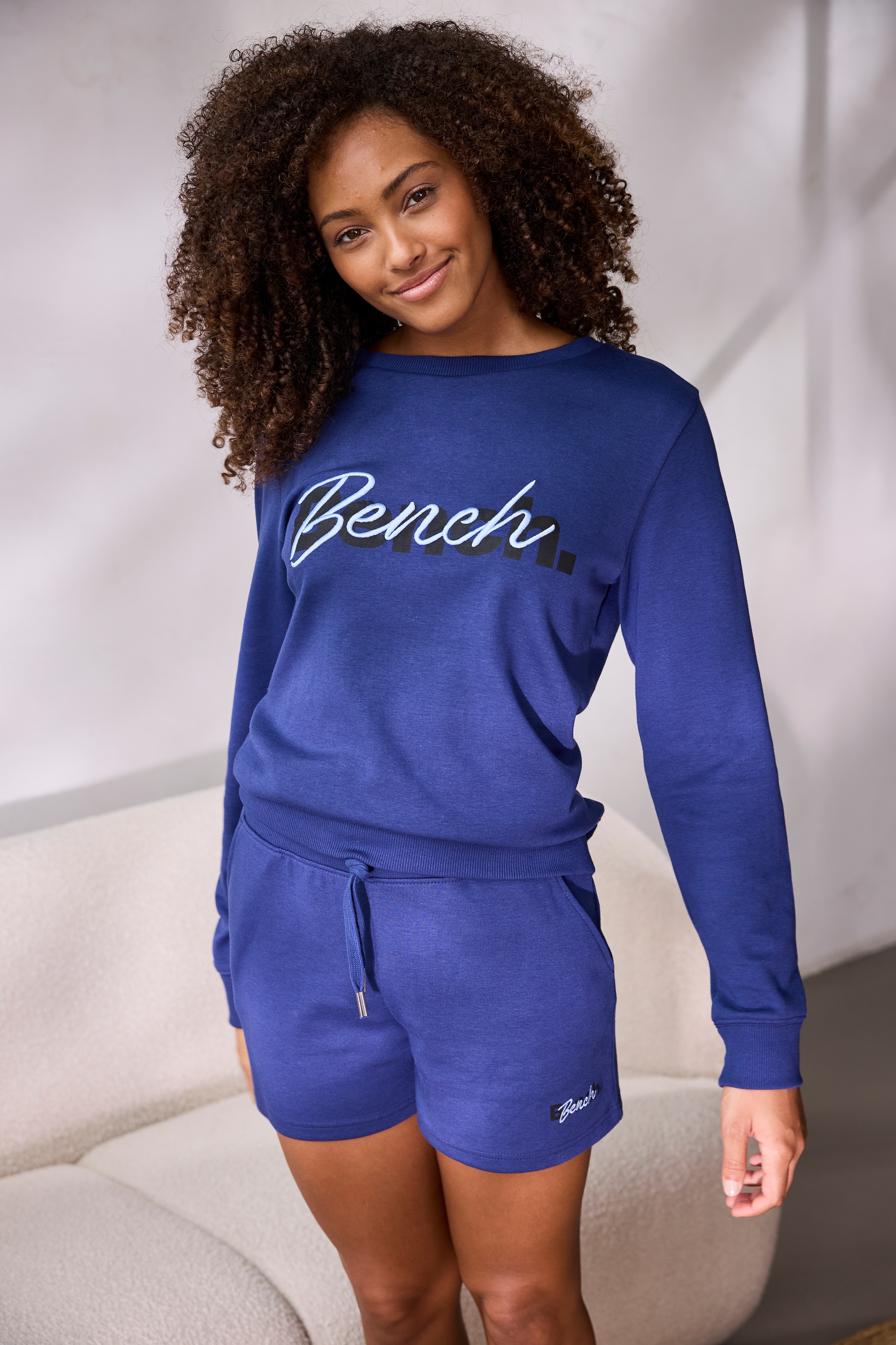 Bench. Loungewear Shorts, mit Stickerei Logodruck bestellen und Online-Shop im