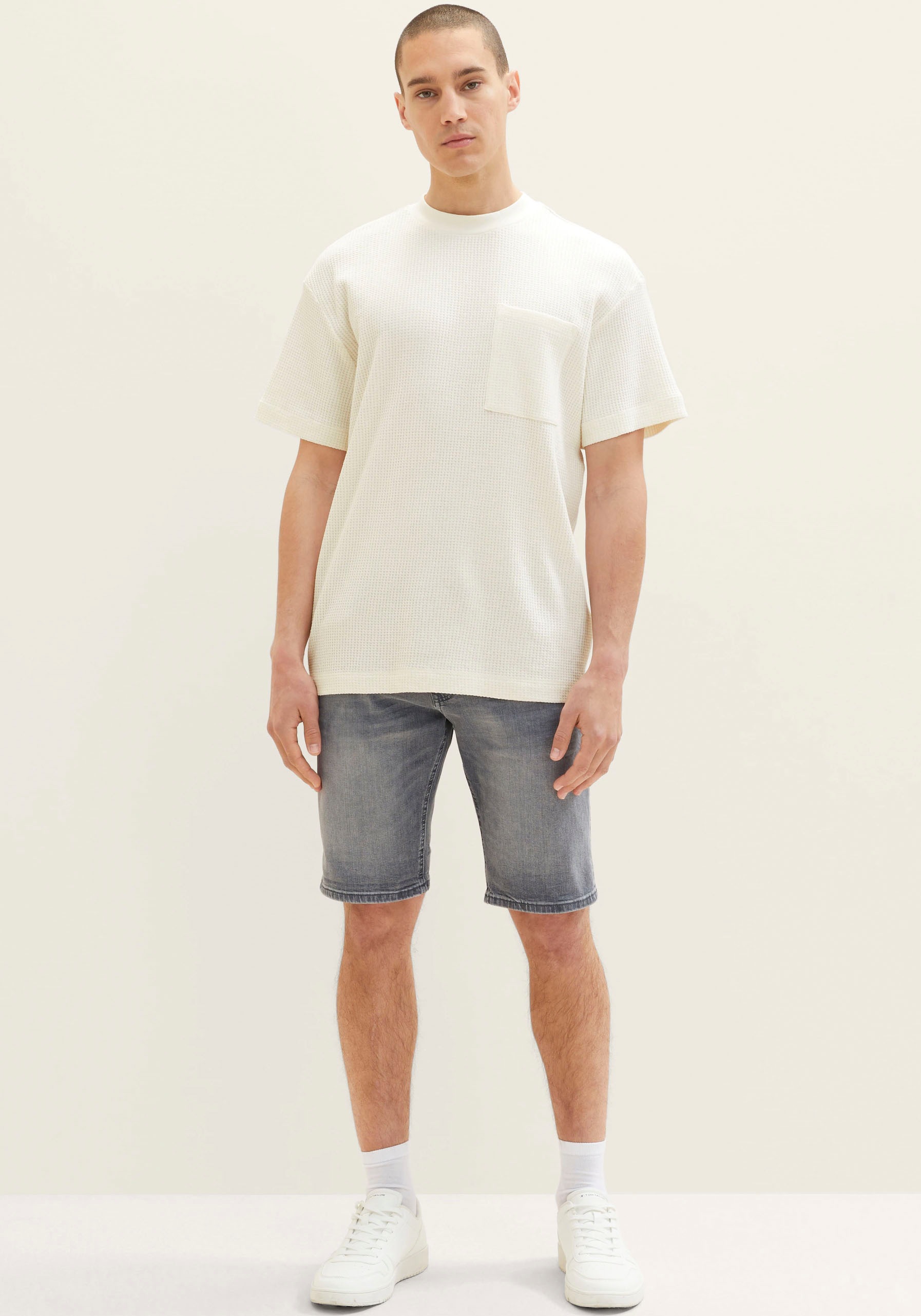 Bild von TOM TAILOR Denim Jeansshorts, in 5-Pocket Form