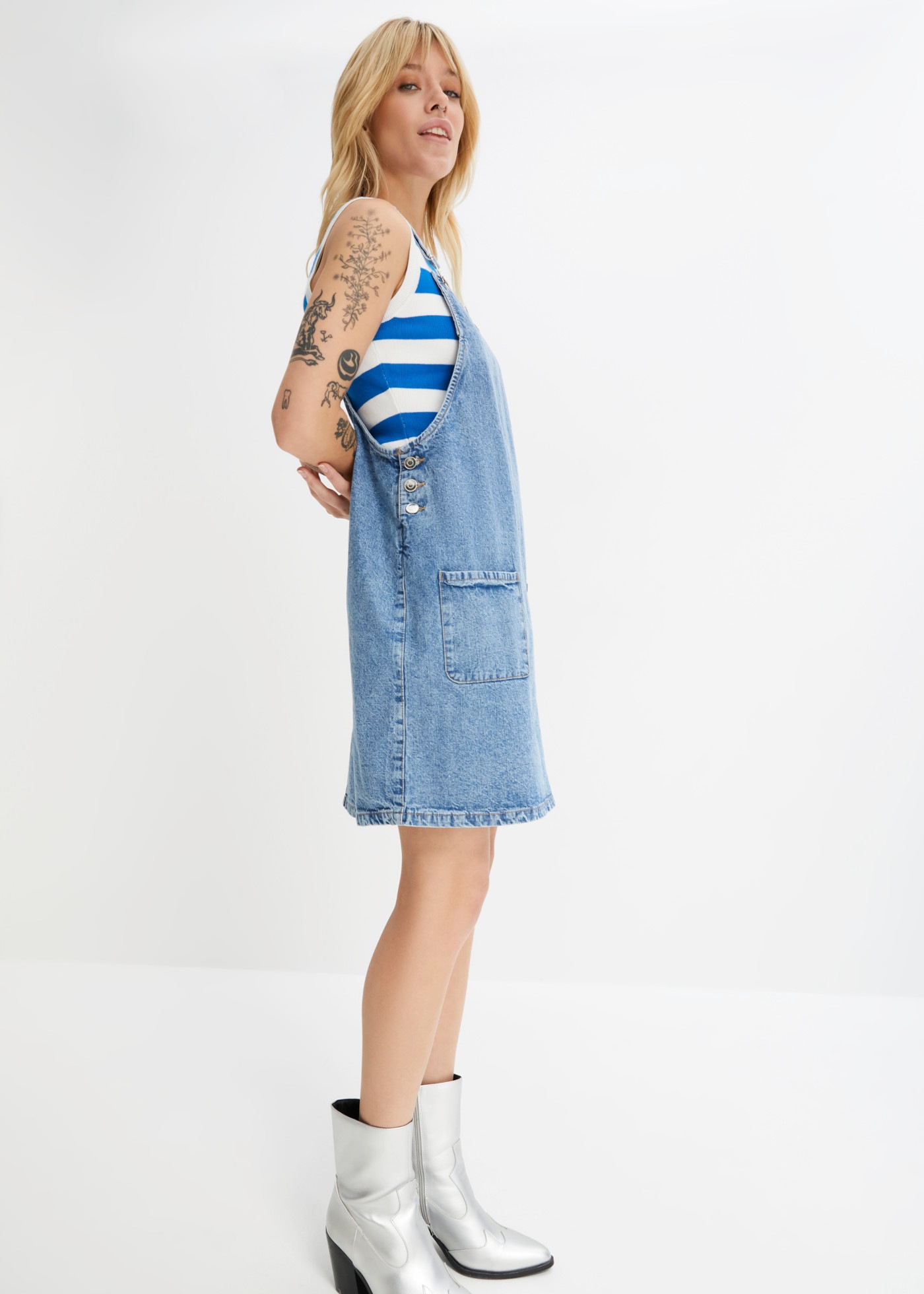 bonprix Jeanskleid A-Linien-Passform, aus Baumwolle, mit zwei aufgesetzten Taschen