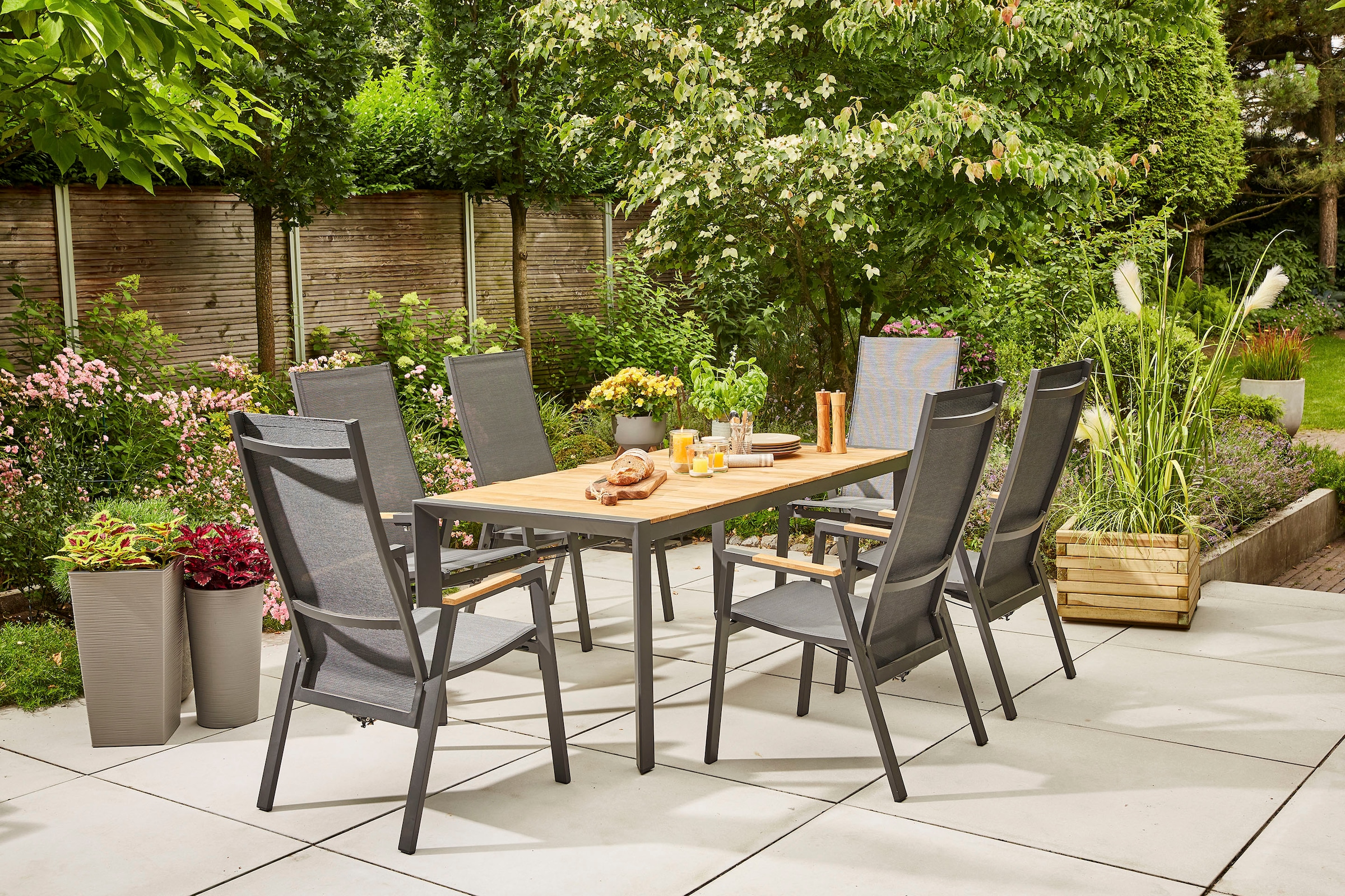 Siena Garden Garten-Essgruppe »Savona / Zurigo«, (Set, 10 tlg.), best. aus 4 Sesseln, 4 Auflagen, 1 Liege und 1 Tisch