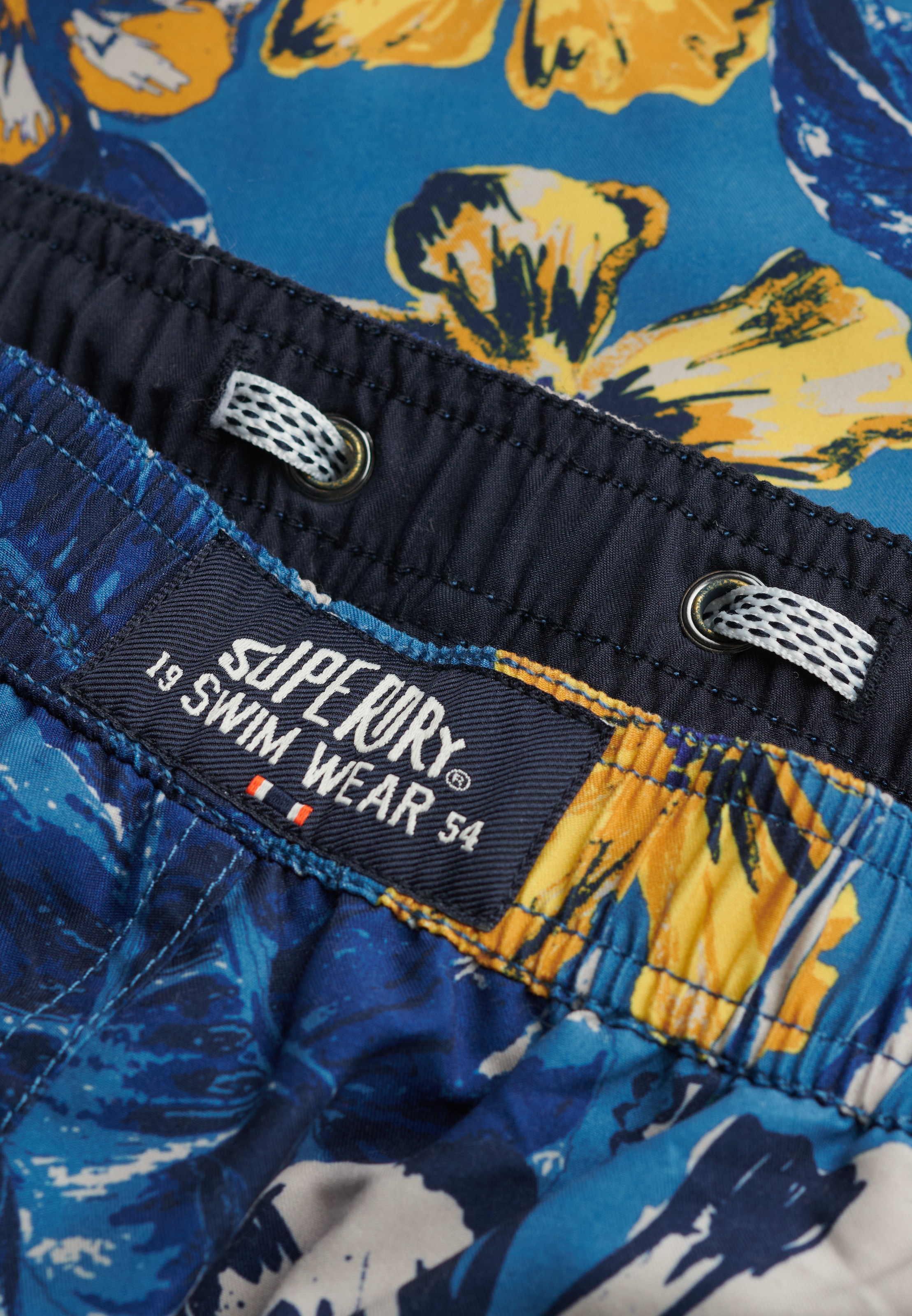 Superdry Badeshorts »HAWAIIAN PRINT 17 SWIM SHORT«