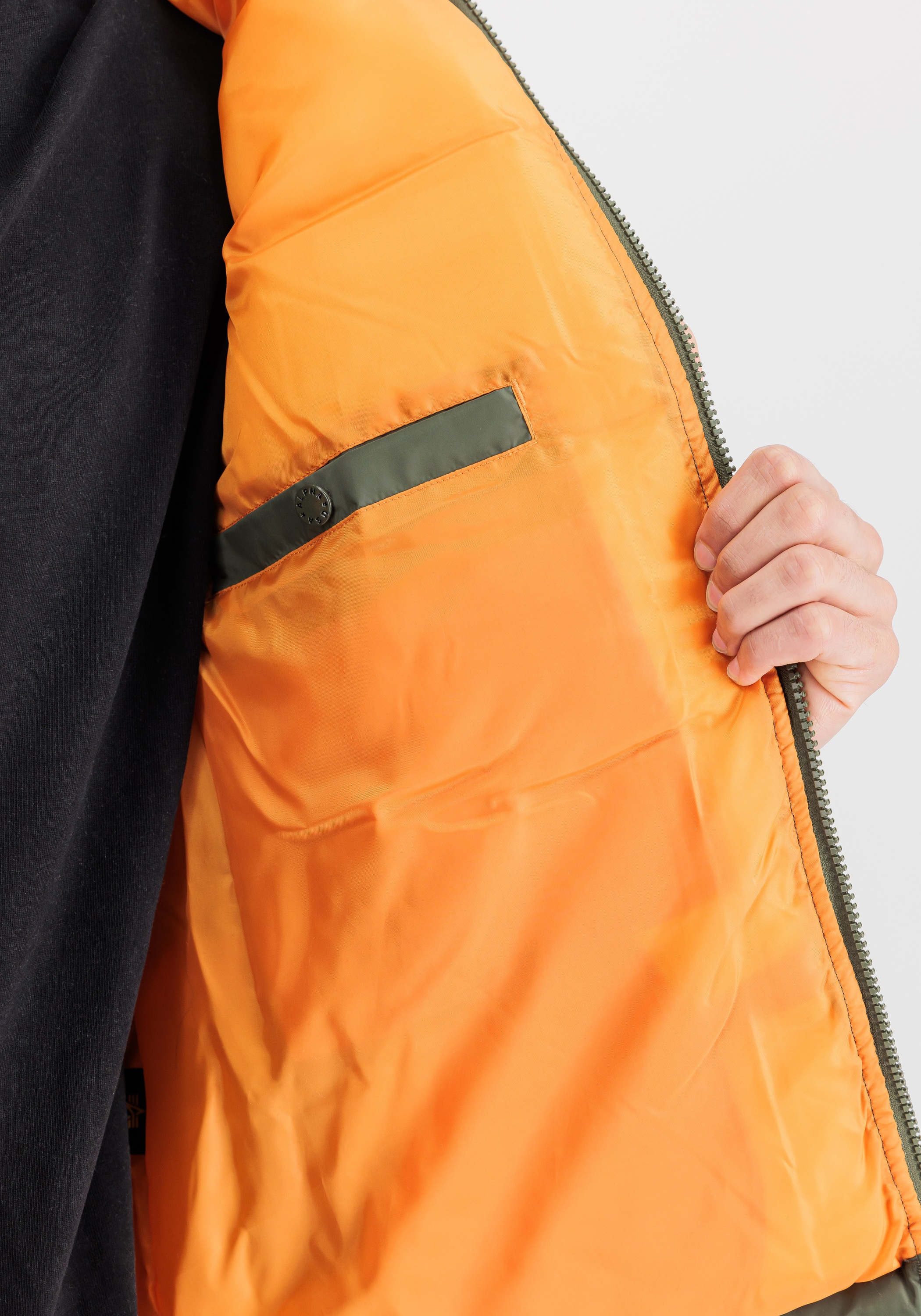 Alpha Industries Blouson »Alpha Industries Men - Vests Hooded Puffer Vest FD«