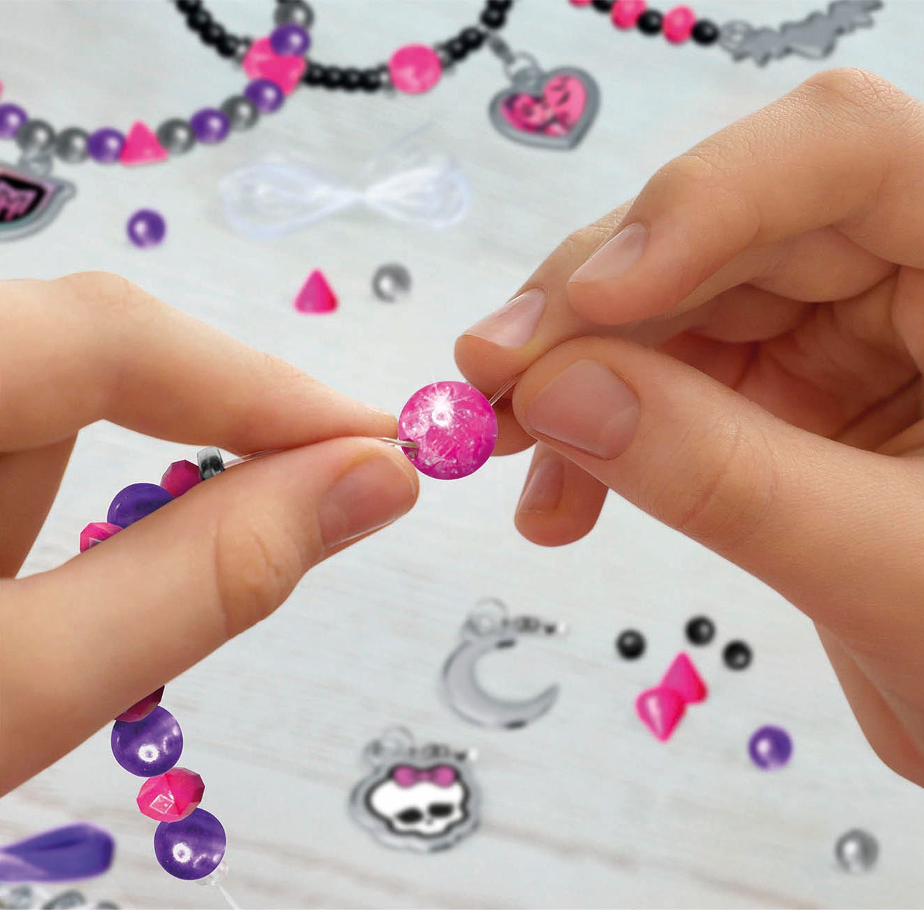 Kreativset »Monster High, Armbänder«