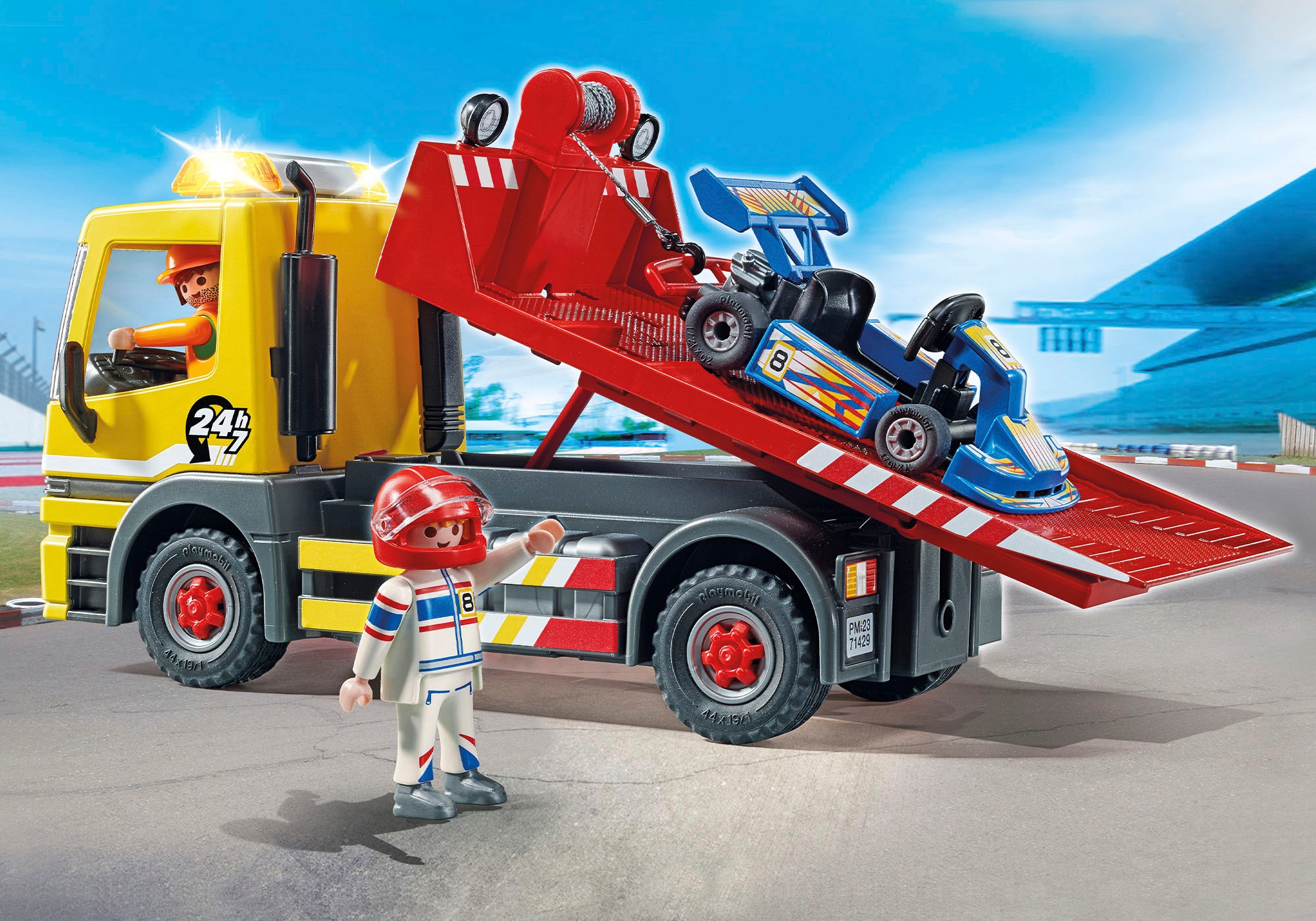 Playmobil® Konstruktions-Spielset »Abschleppdienst (71429), My City Life«, (54 St.), mit Licht