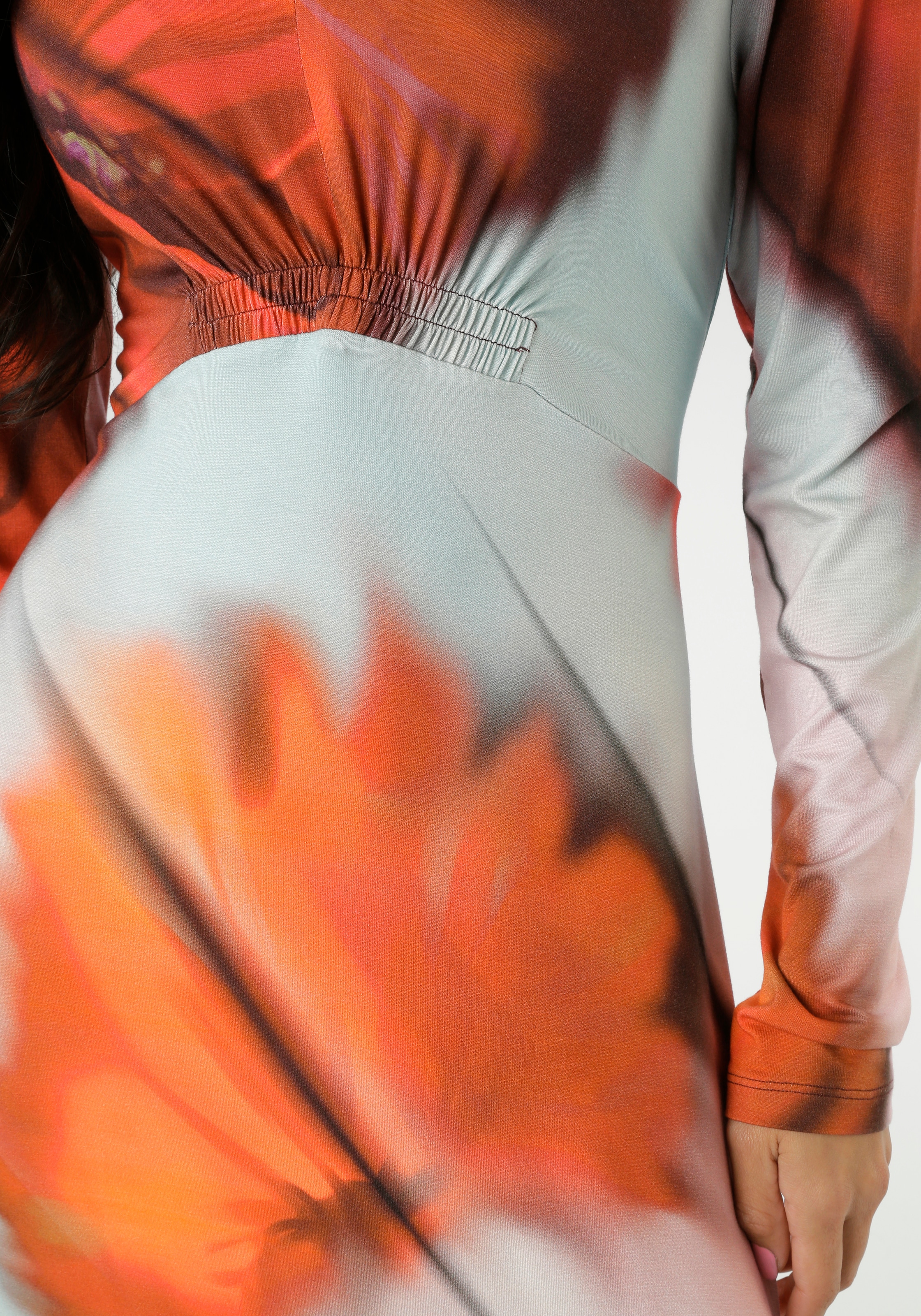 Aniston SELECTED Midikleid, mit Smok-Details - NEUE KOLLEKTION
