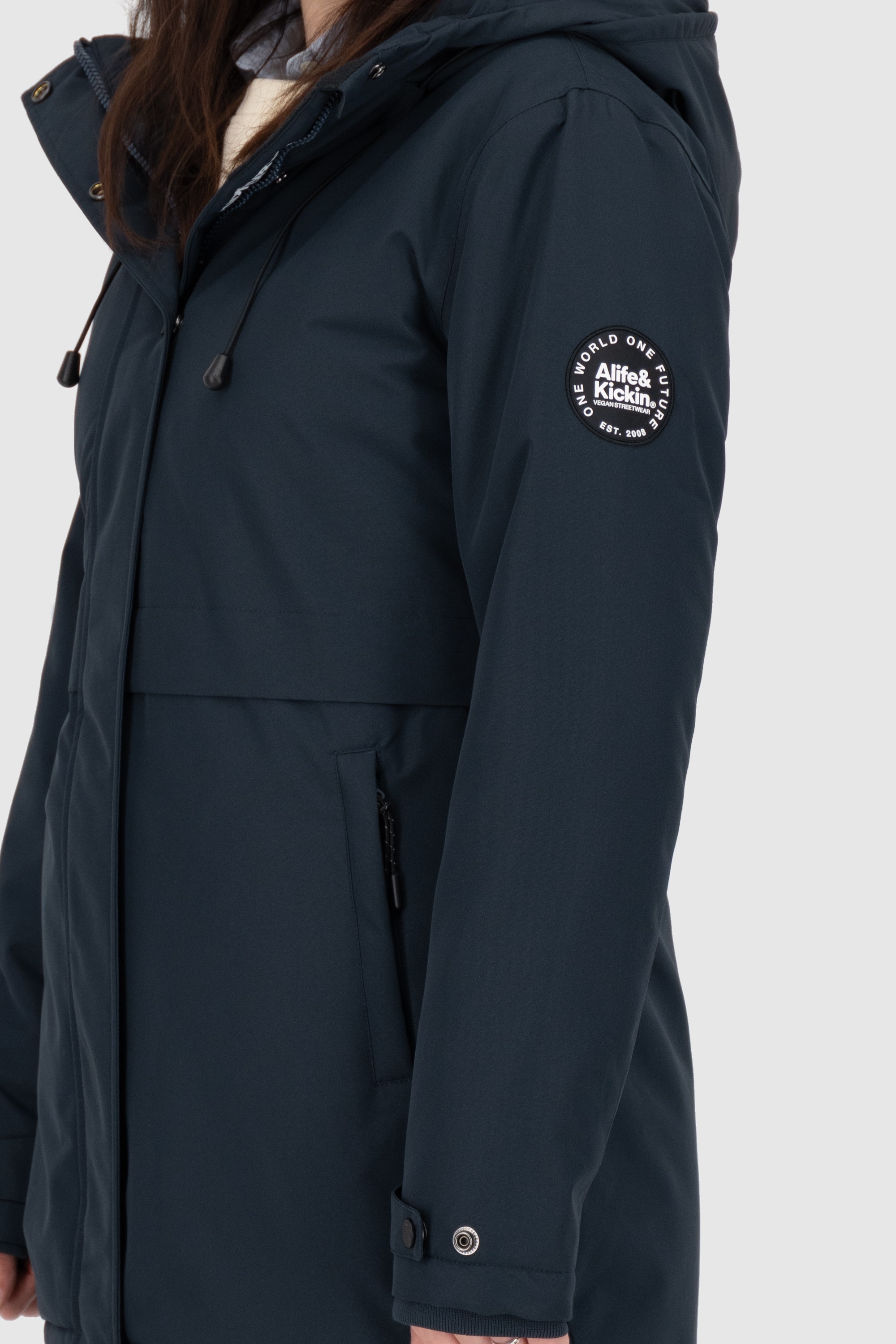 Alife & Kickin Winterjacke »Damen MarlyAK A«, Leicht taillierte Jacke mit Ärmelbündchen und Kapuze