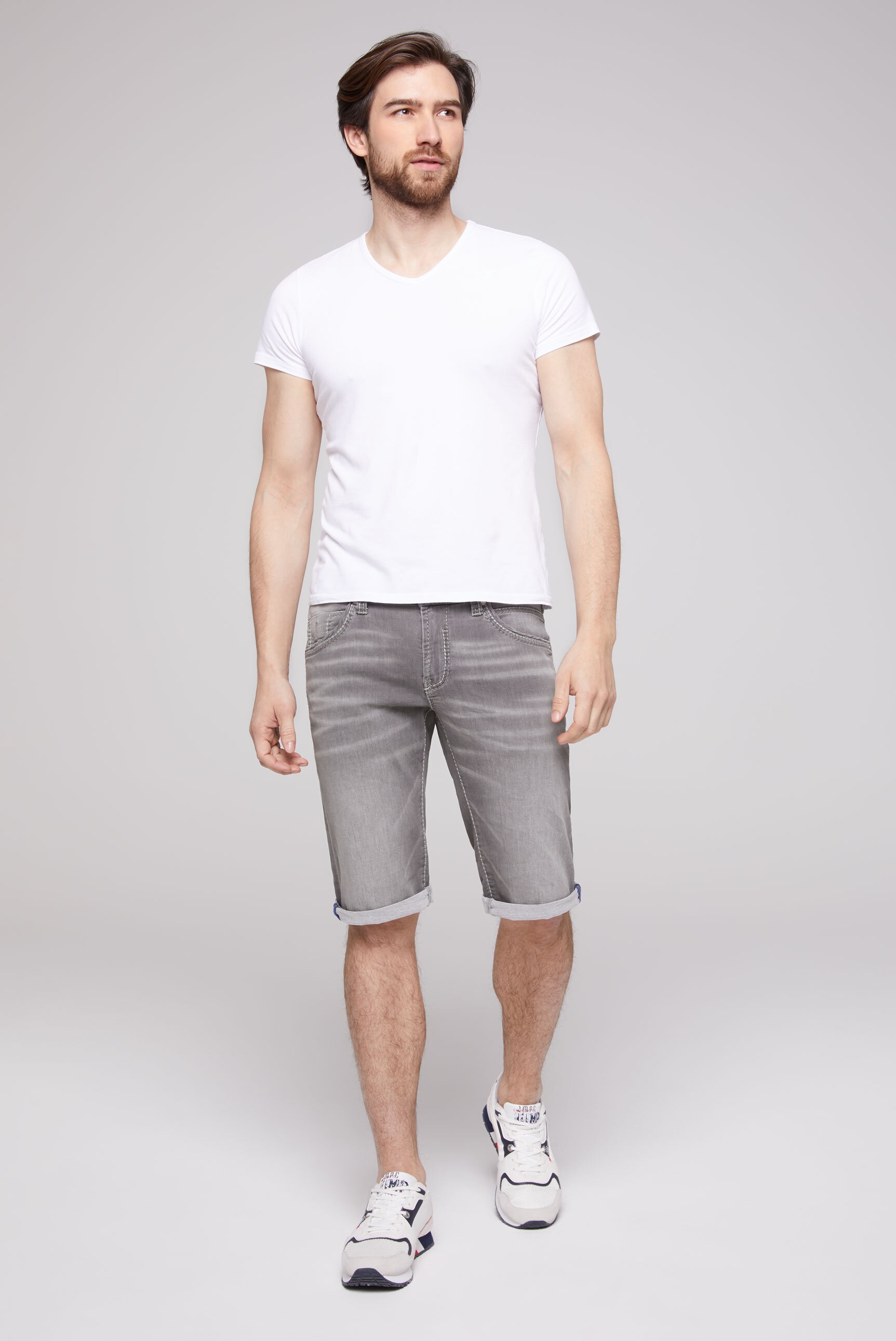 3. Bild von CAMP DAVID Jeansshorts, mit Turn-Up Saum