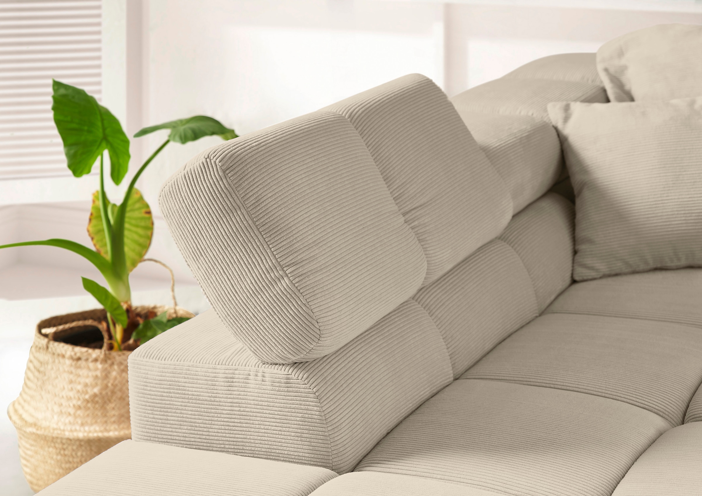 INOSIGN Ecksofa »Ancona incl. Kopfteilverstellung, OTTOs Choice, Breite 319cm, L-Form«, wahlweise motorische Sitztiefenverstellung, auch in Cord + Easy Care