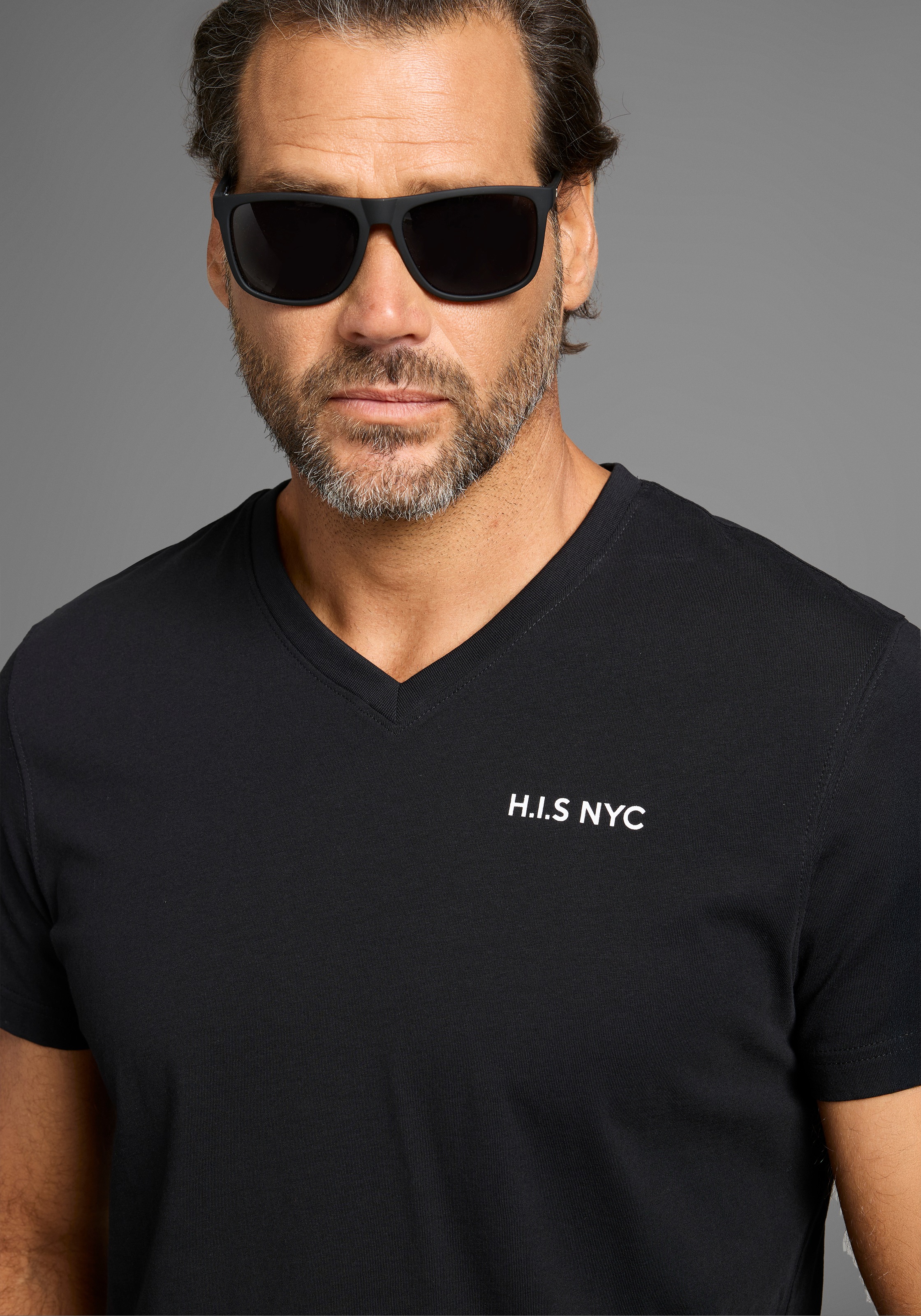 H.I.S V-Shirt, (3-er Pack), Kurzarm, Slim Fit, aus Baumwolle