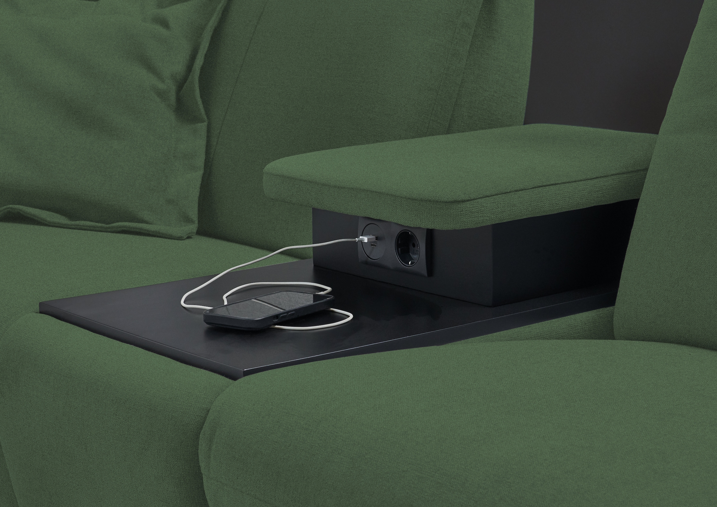 Places of Style 2-Sitzer »Sisto, inklusive 2x Relaxfunktion motorisch mit Herz-Waage-Beschlag«, Zwischenelement mit Tisch, Steckdose & USB-Ladestation