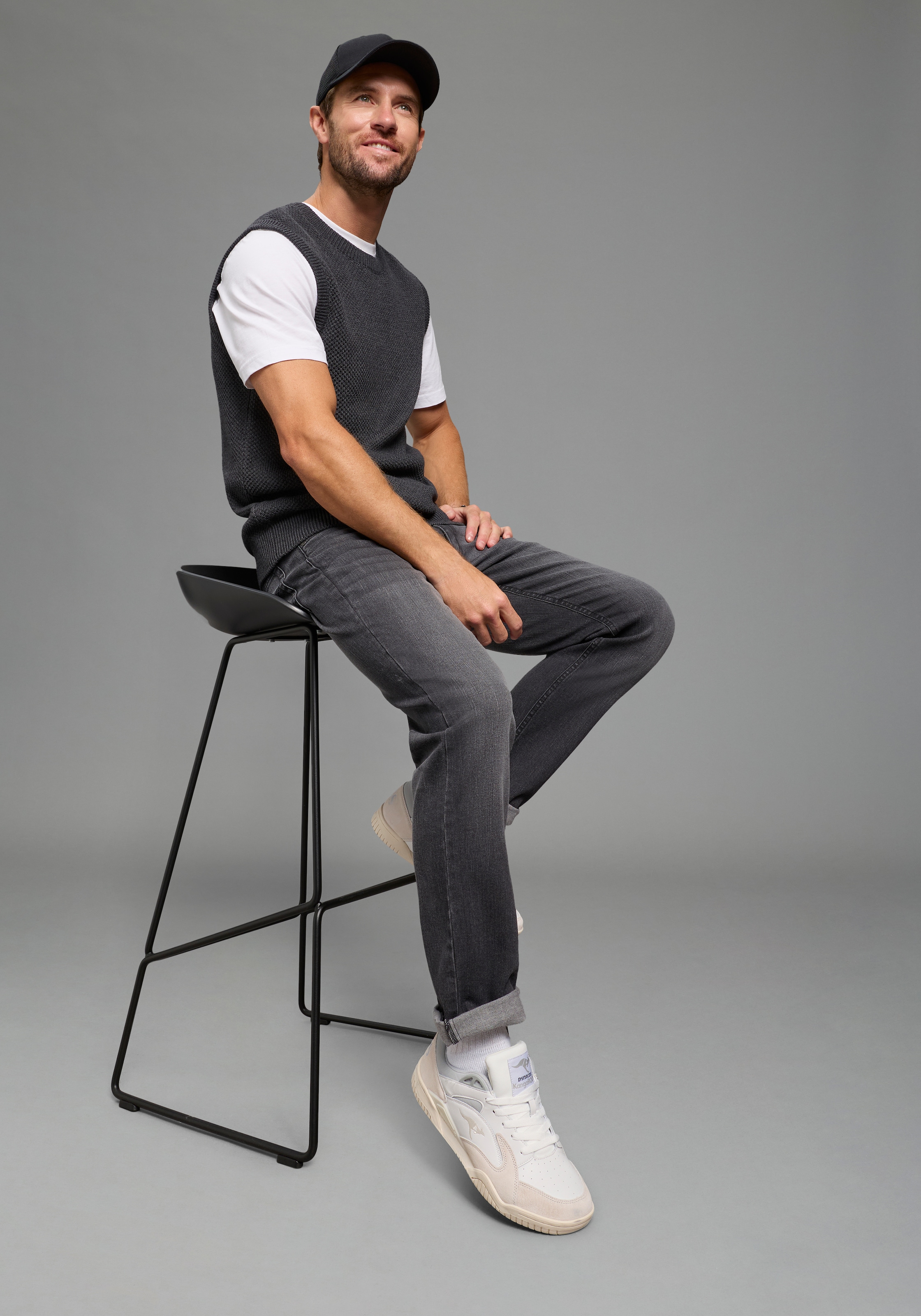 Man's World Pullunder »Neue Kollektion! Highlight mit Struktur!« aus Baumwolle, mit Rundhalsausschnitt, Regular Fit