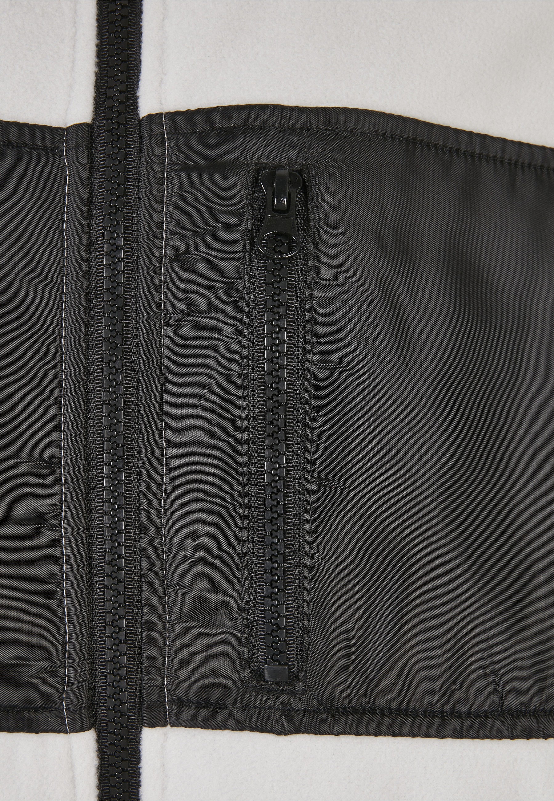 URBAN CLASSICS Fleecejacke »Urban Classics Herren Patched Micro Fleece Jacket« 1 Stk. tlg. ohne Kapuze