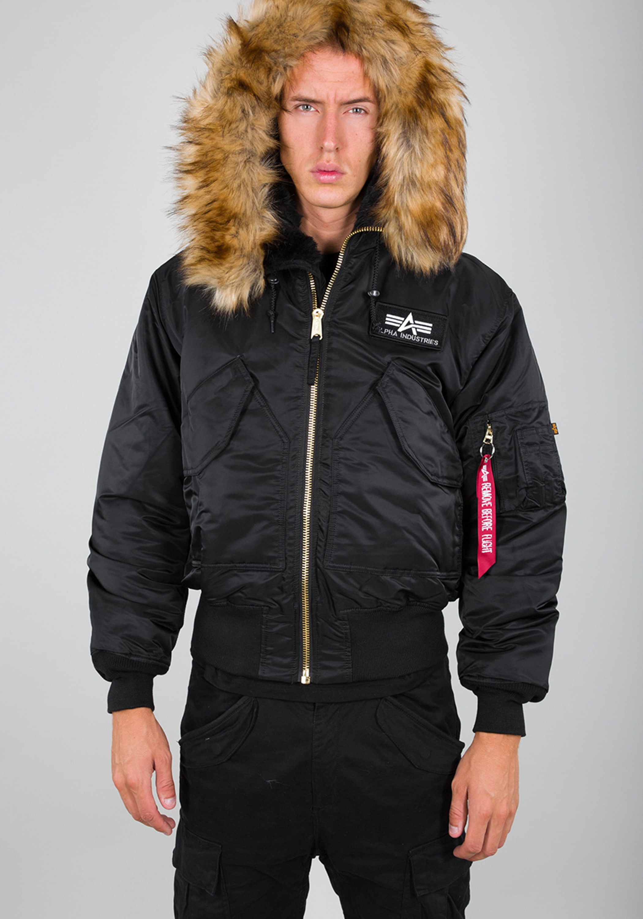 Alpha Industries Winterjacke »Alpha Industries Men - Bomber Jackets 45/P Hooded«