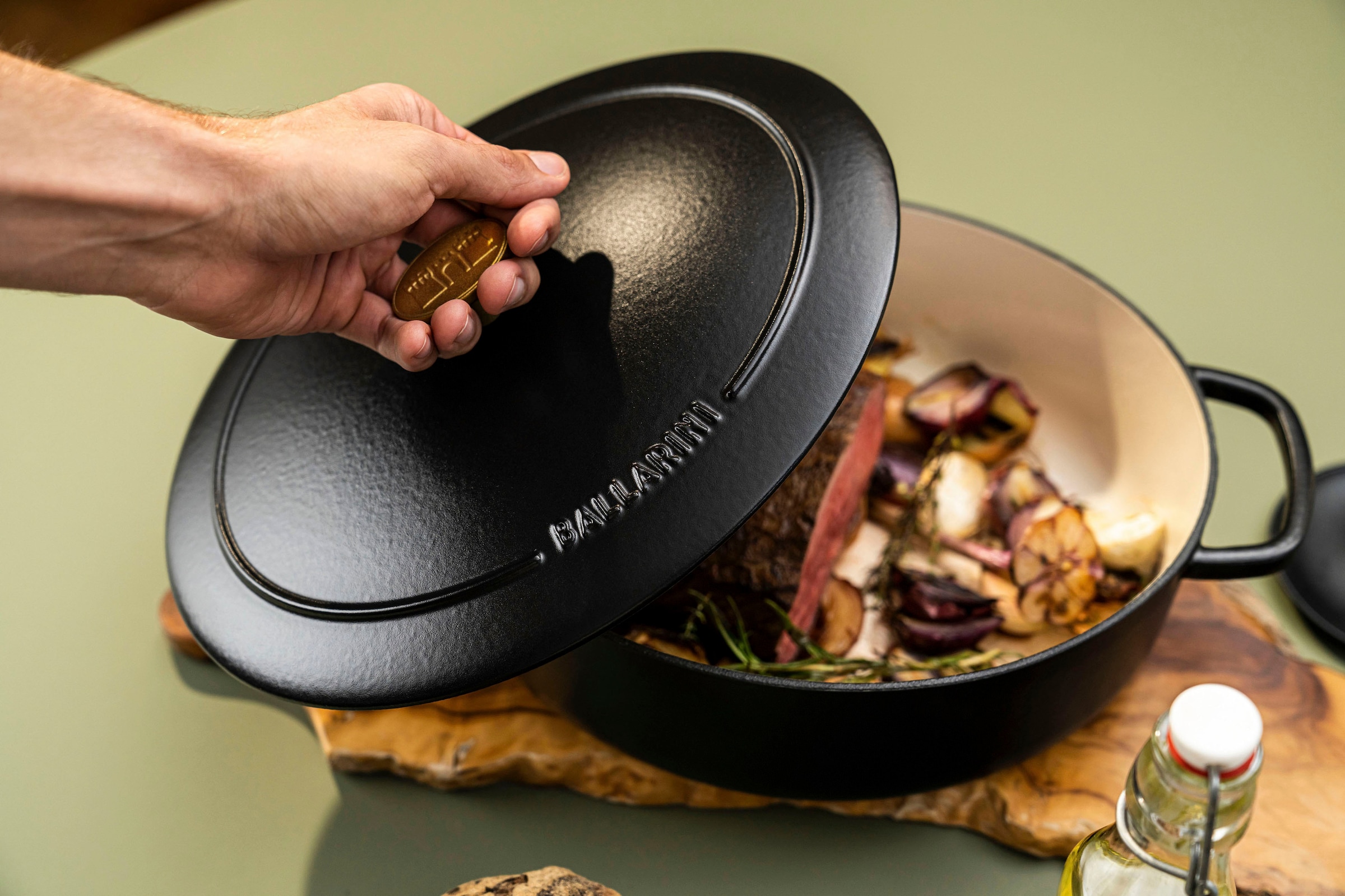 BALLARINI Bräter »Bellamonte Cocotte«, Gusseisen, (1 tlg.), robust, kratzfeste Emaille-Beschichtung, spülmaschinengeeignet