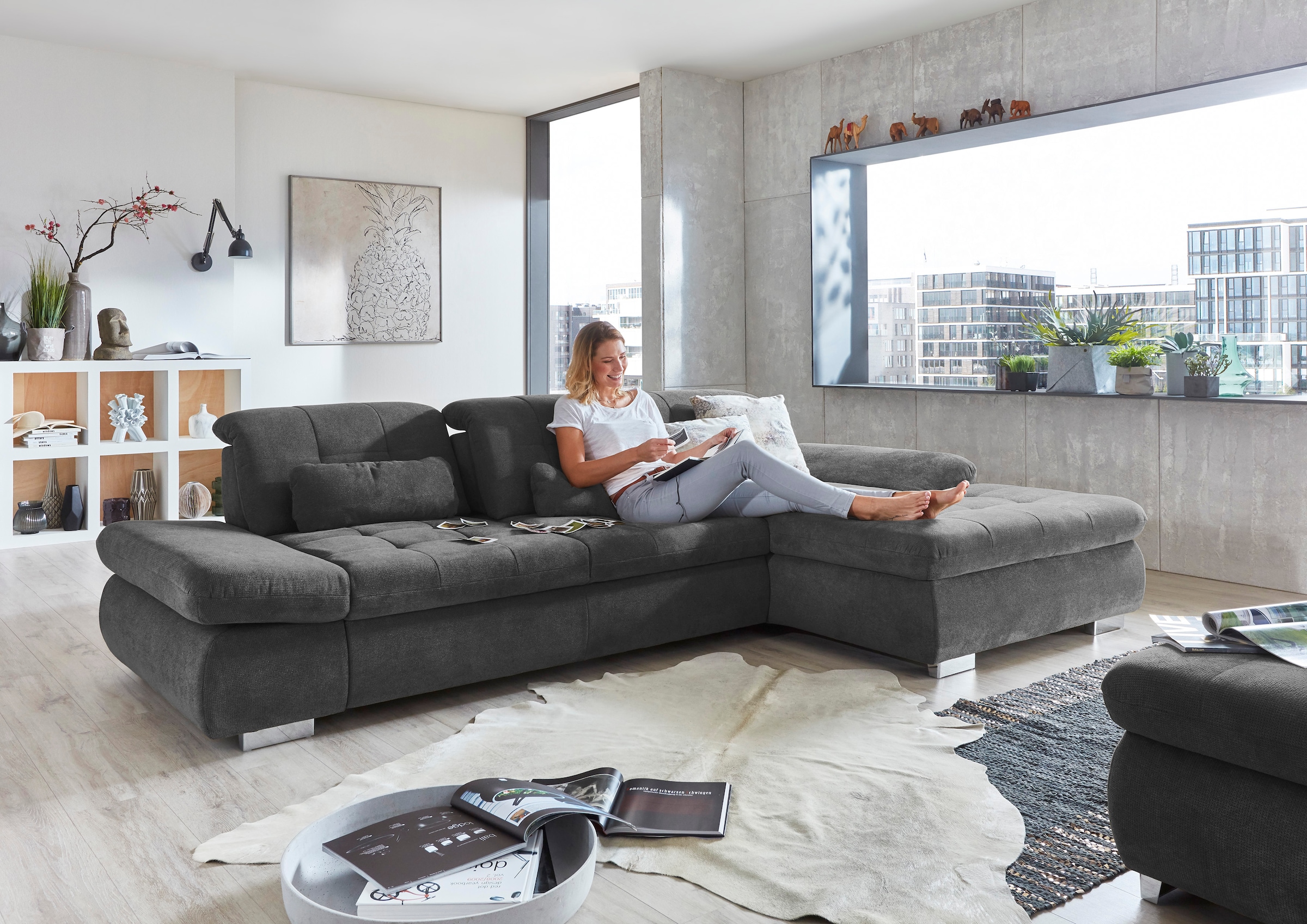 Die PlanBar Ecksofa »MP-IN17004 L-Form«, wahlweise mit Bettfunktion, Sitztiefen- und Kopfteilverstellung