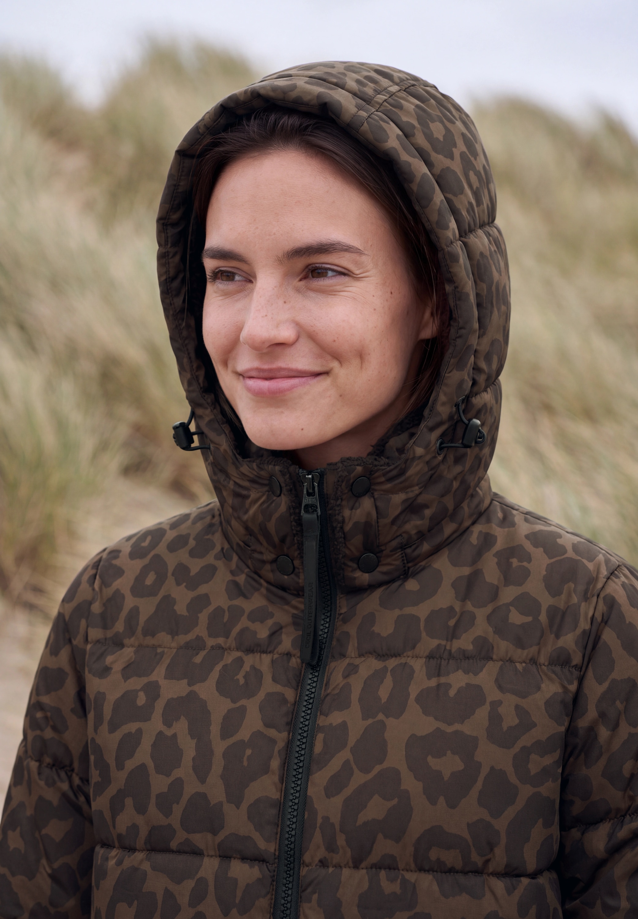 Cecil Steppjacke mit Kapuze mit wärmendem Plüschfutter