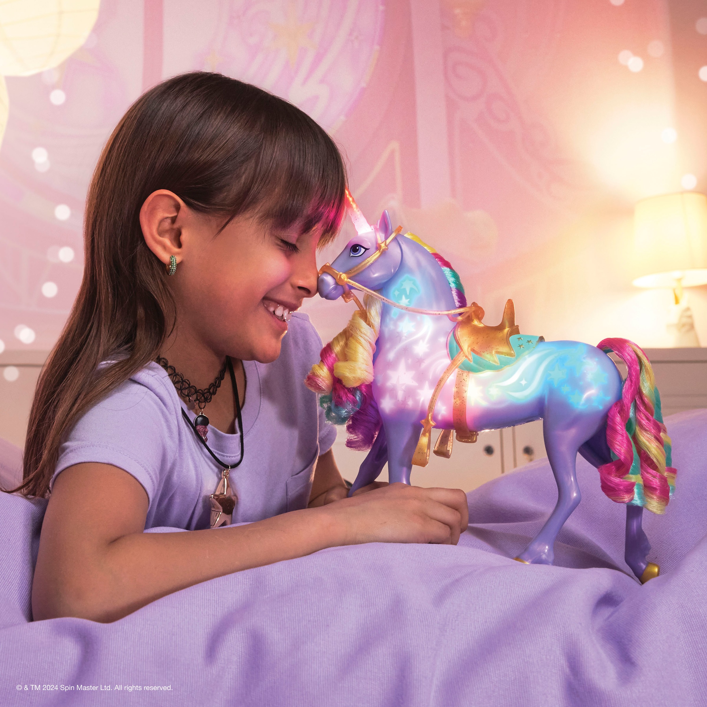 Spin Master Anziehpuppe »Unicorn Academy - Interactive Rainbow Light-Up Wildstar«, mit Leuchteffekt