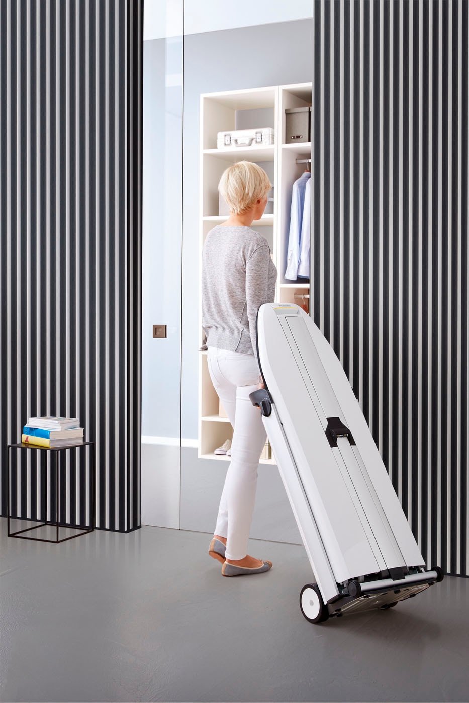 Miele Bügelsystem »FashionMaster«, mit Wabensohle & zusätzlichem Steamer für beste Bügelergebnisse