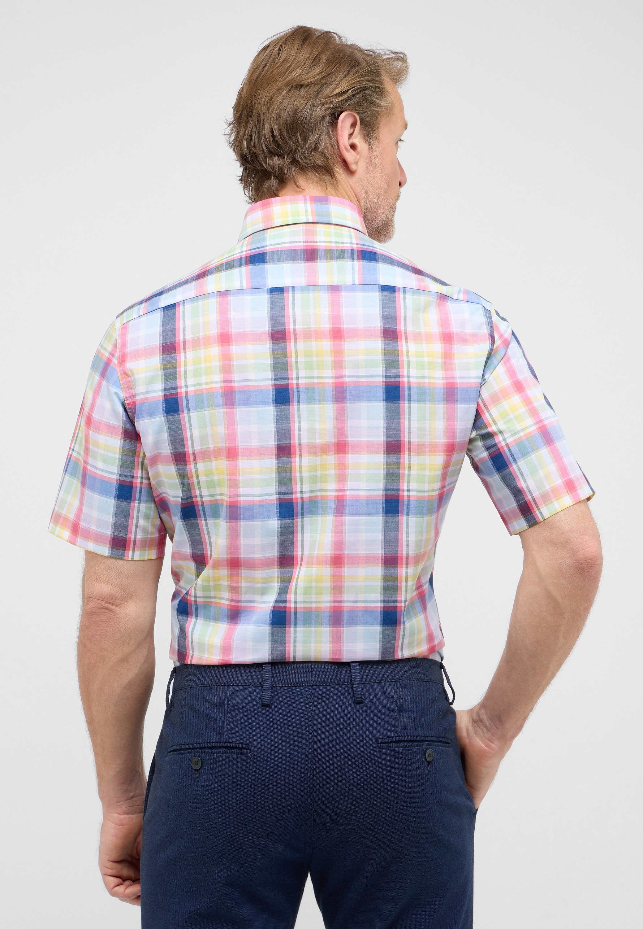 Eterna Kurzarmhemd »MODERN FIT« EASY IRON (bügelleicht)