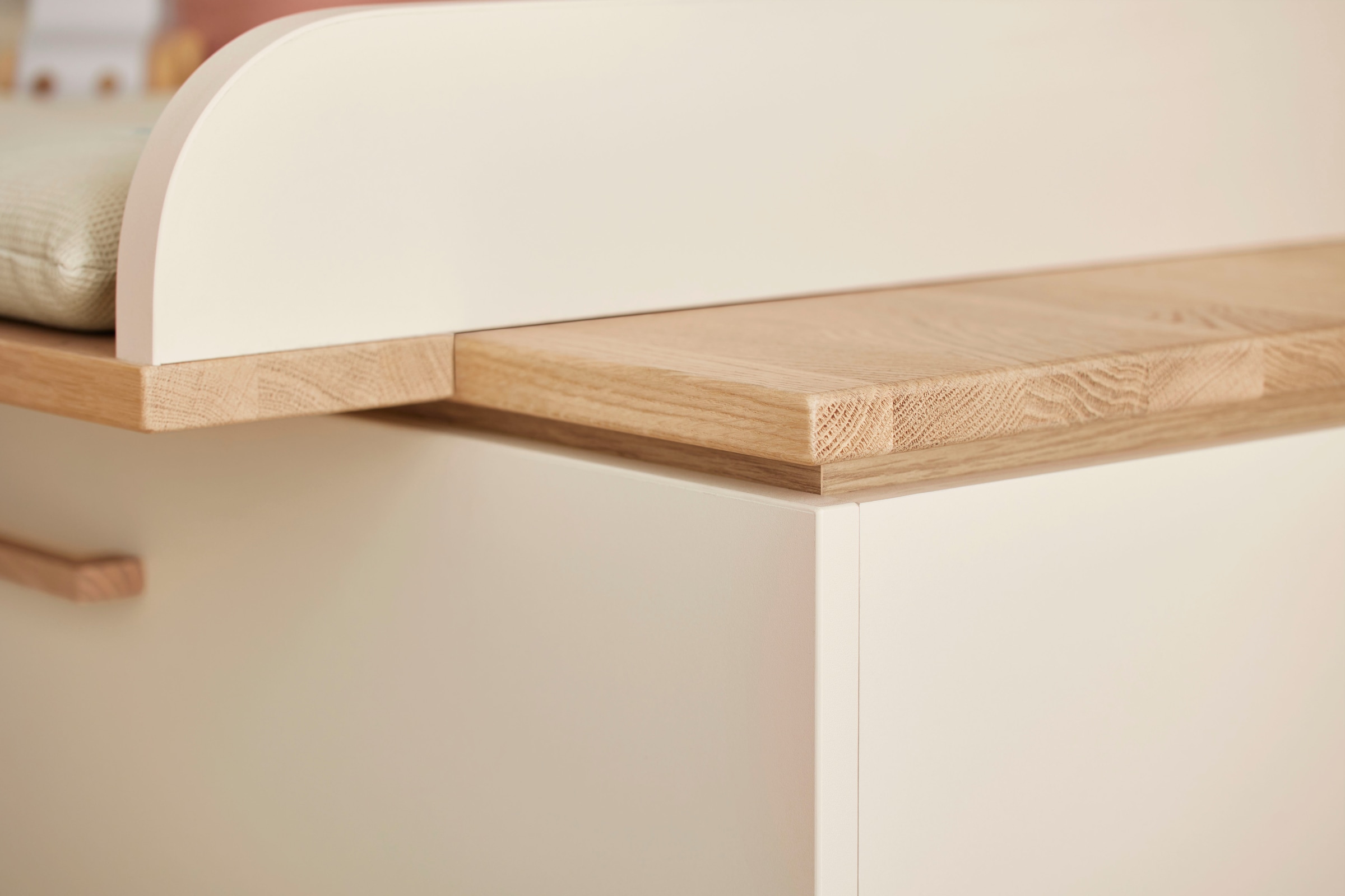PAIDI Wickelkommode »STIENE in Beige mit Eiche Massivholz, inkl. Wickelaufsatz, Spar-Set« bis 50 kg 2 Schubladen mit Soft-Close, 123 cm Breite, hochwertiger Wickeltisch 123 cm