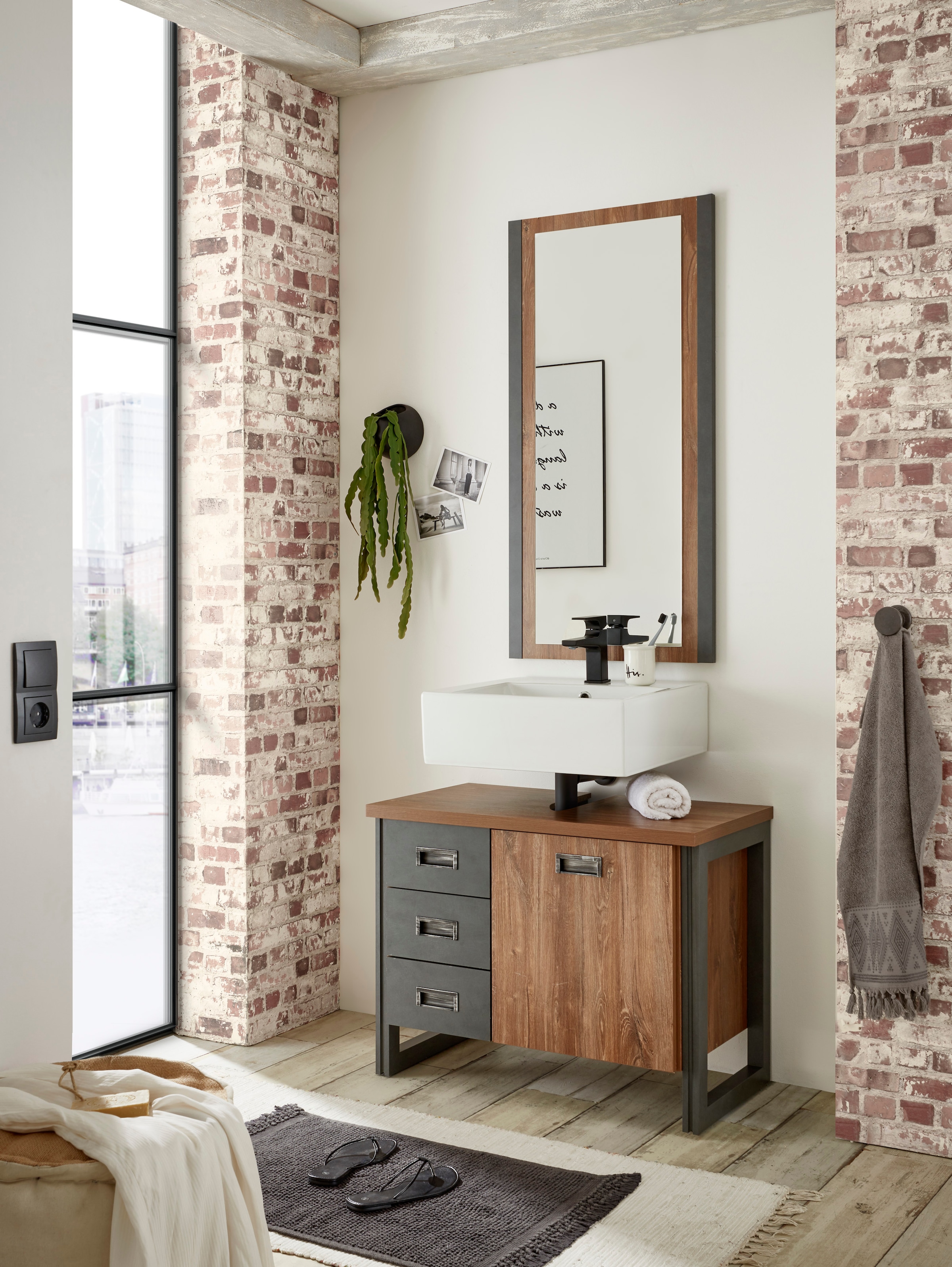 Home affaire Waschbeckenunterschrank »Detroit, Waschtisch mit Apothekergriff, Badschrank im Industrialdesign«, Eiche Dekor, mit Schubladen & Stauraum, Breite 81 cm