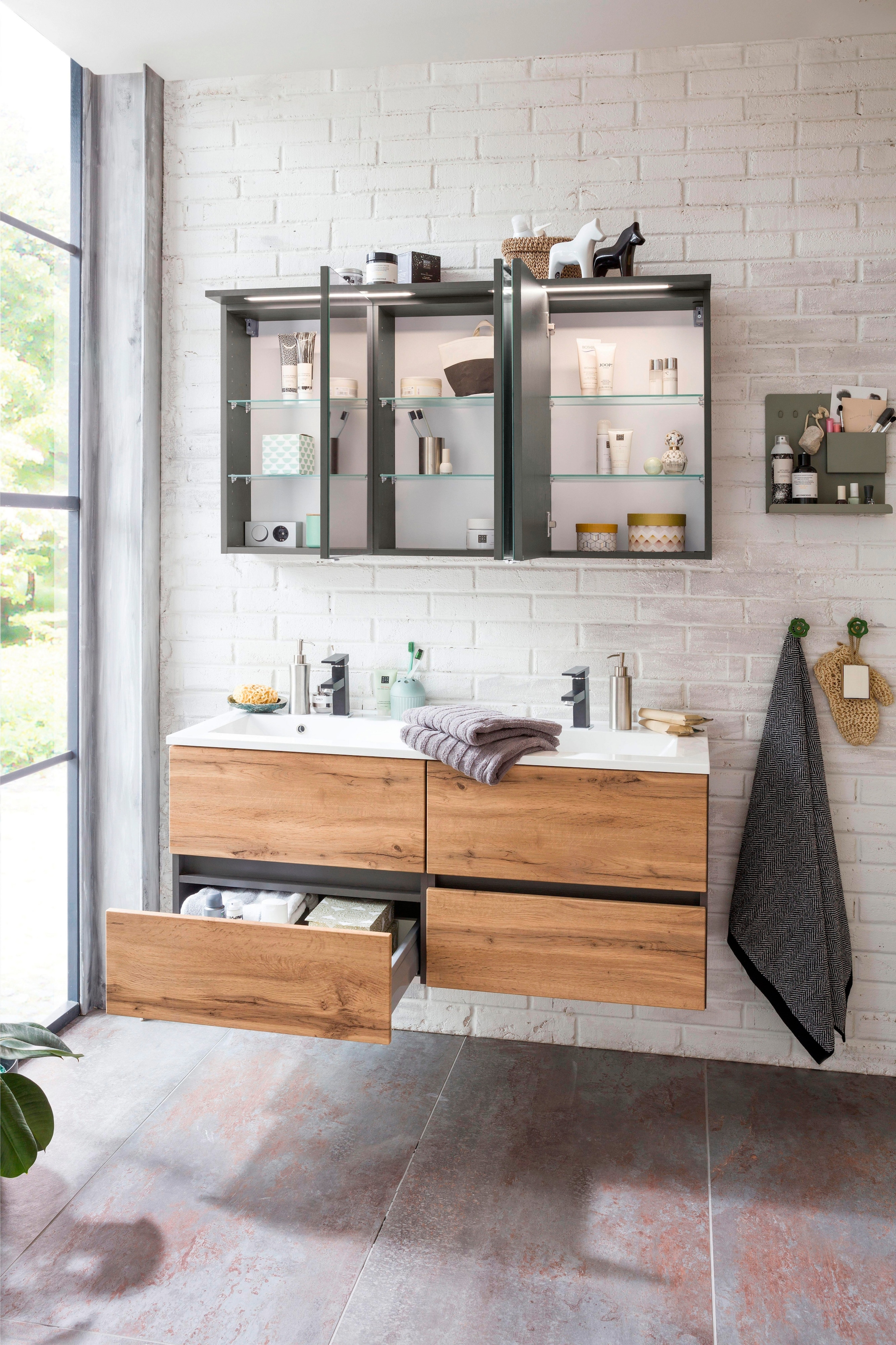 welltime Spiegelschrank »Lucca« mit LED Beleuchtung