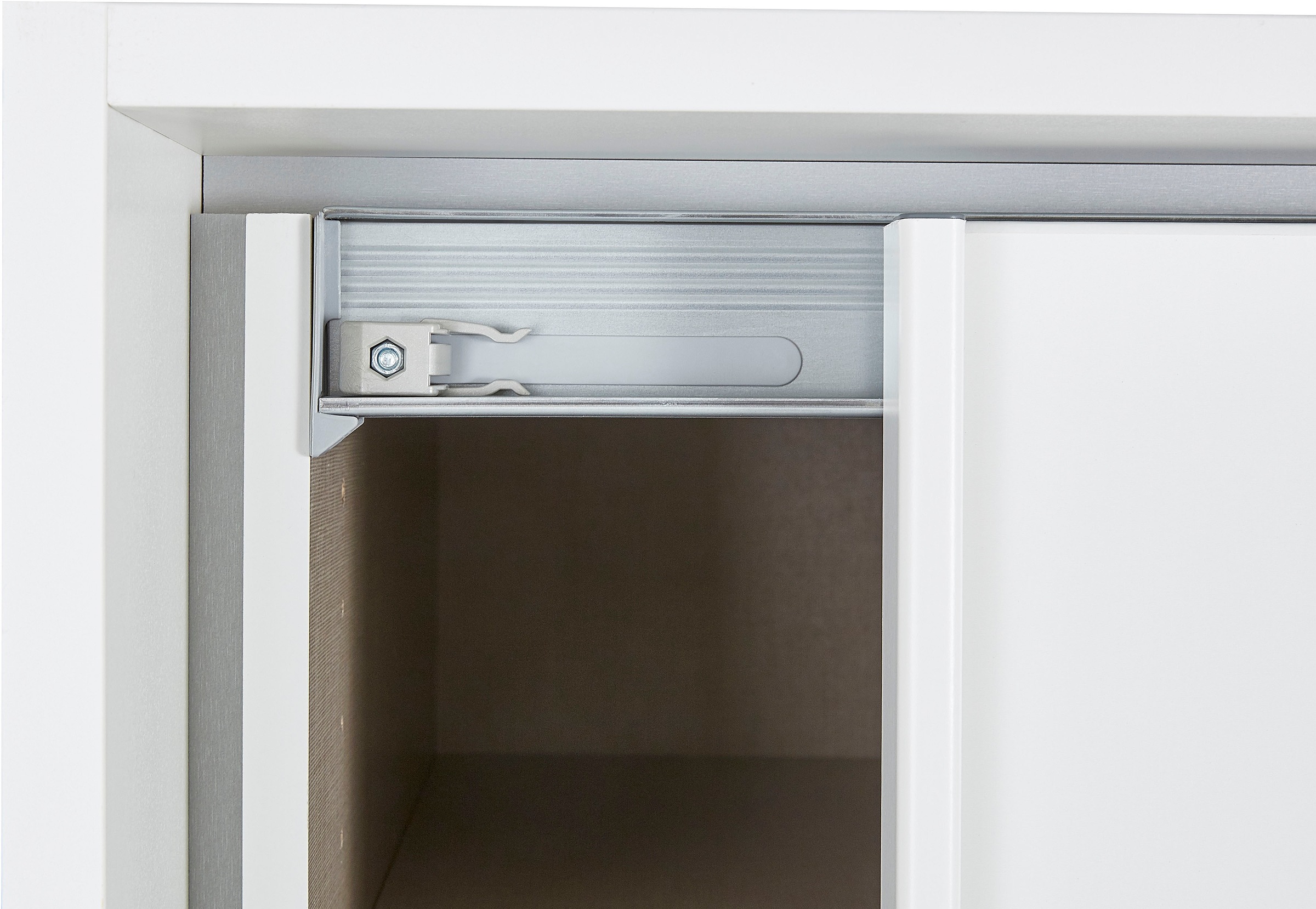 rauch Schwebetürenschrank »Kleiderschrank Schrank Garderobe Schlafzimmerschrank TUBONA«, inkl. Schubkasteneinsatz und zusätzlichen Einlegeböden MADE IN GERMANY