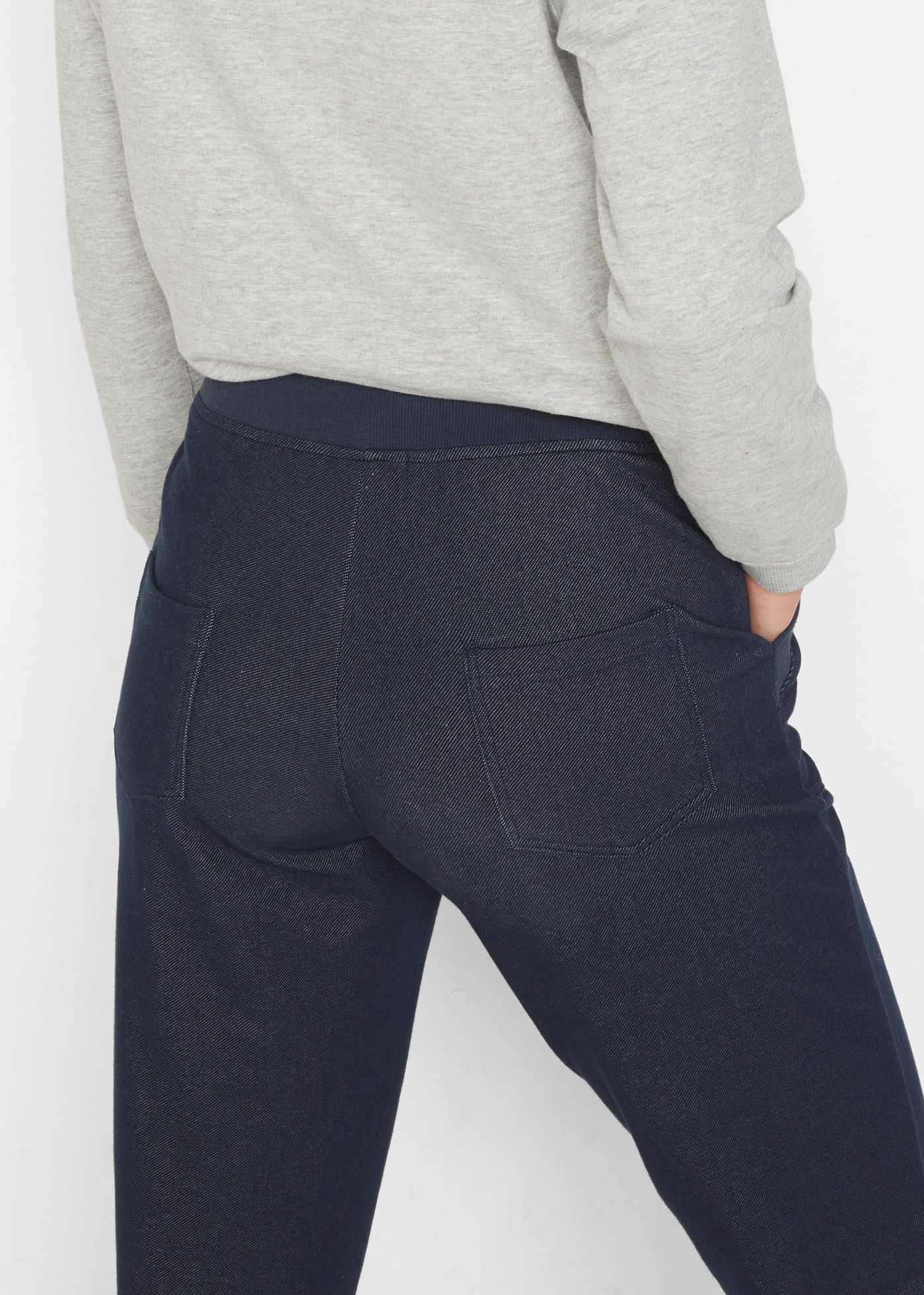 bonprix Sweathose  aus überwiegend Baumwolle, mit Bündchen, regular fit