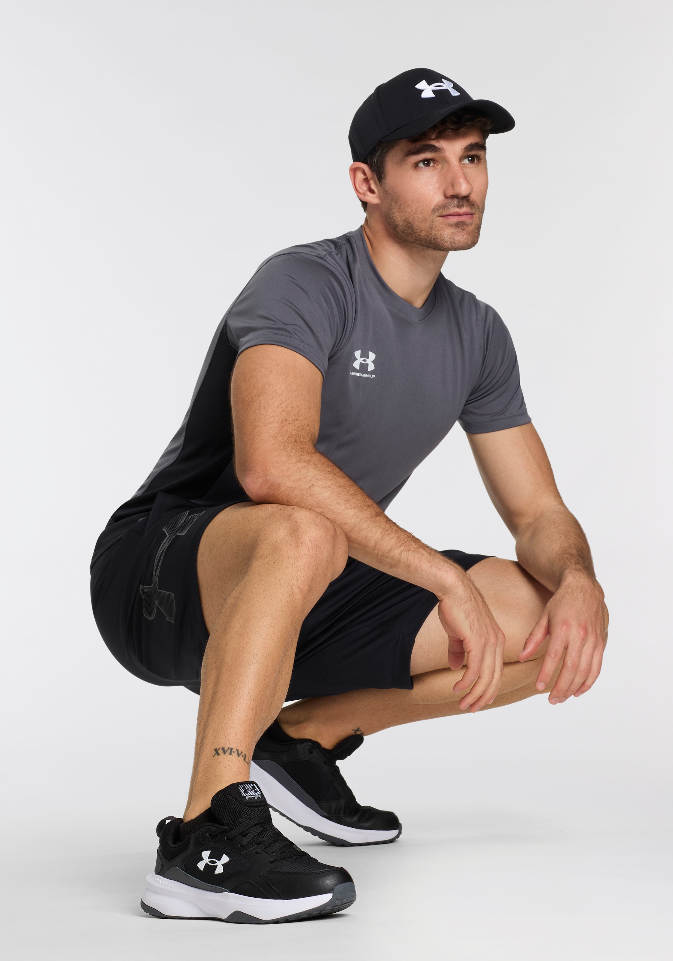 Under Armour® Shorts »UA Tech™ Shorts mit Grafik«