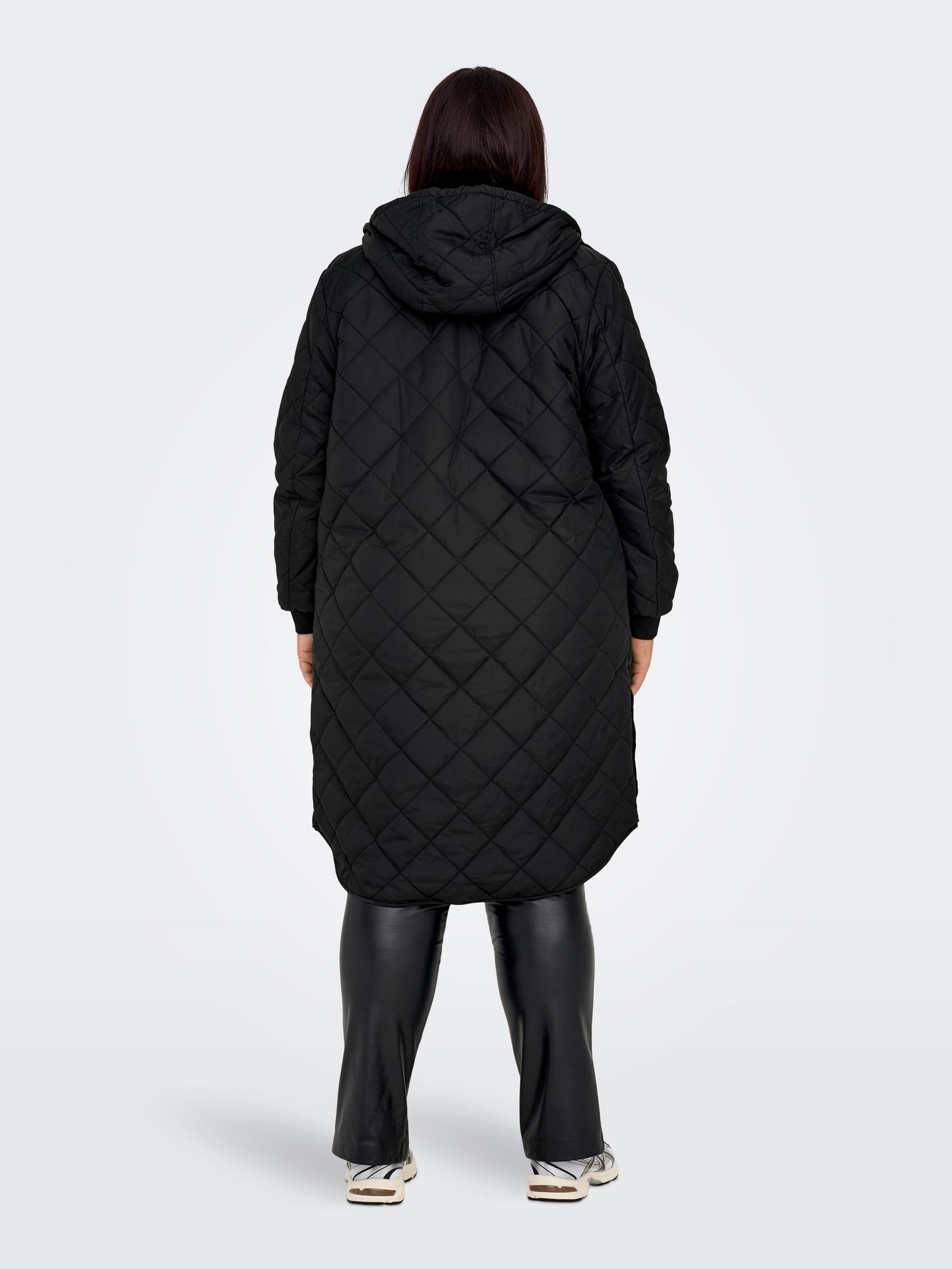 ONLY CARMAKOMA Steppmantel »CARNEWSANDY QUILT COAT CC OTW«