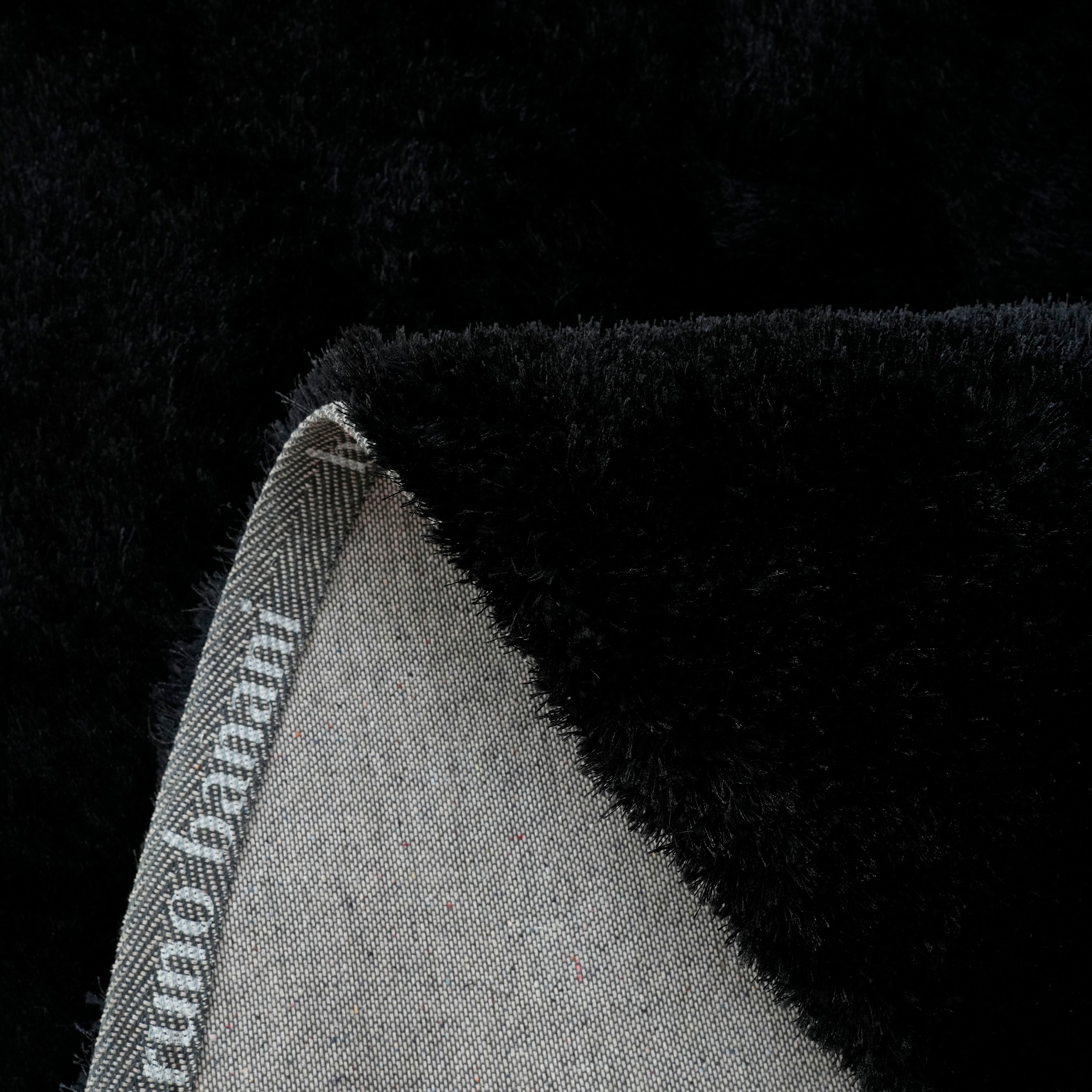 Bruno Banani Hochflor-Teppich »Dana Bean shape, besondere Form, weich, Mikrofaser Teppiche«, U-förmig, 30 mm Höhe, organische Form, uni, Wohnzimmer, Schlafzimmer, Esszimmer