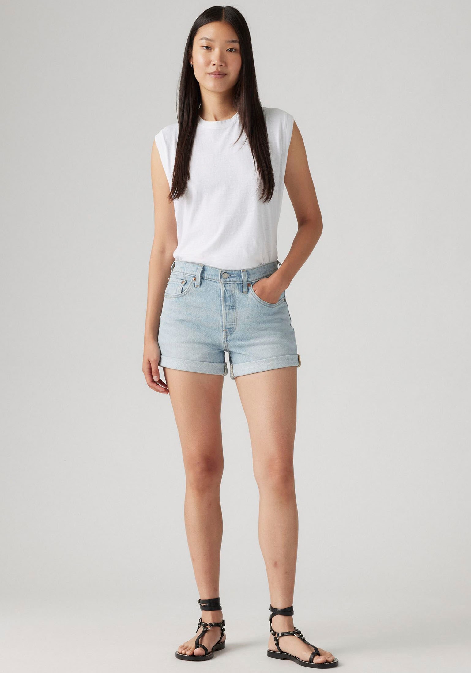 Levi's® Jeansshorts »501 Short Long«, Sommerhose Mit Knopfverschluss und krempelbarem Saum