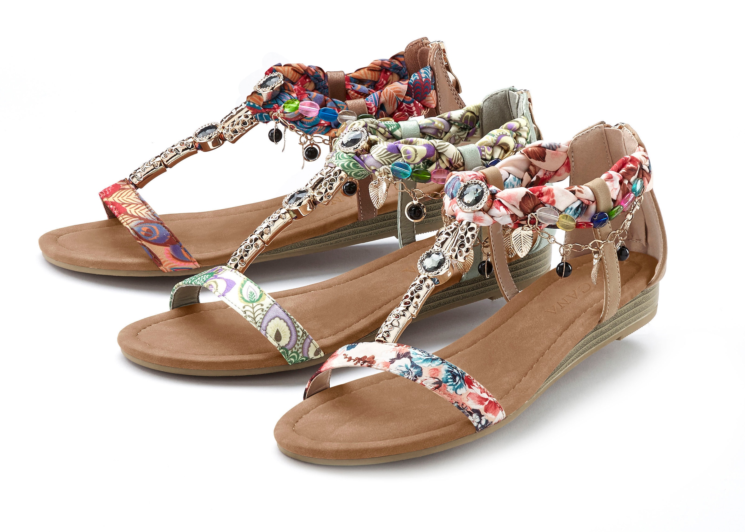LASCANA Sandale »Sommerschuh, Sandalette, offener Schuh,«  mit Schmuckkettchen und Schmucksteinen im Festival-Look VEGAN