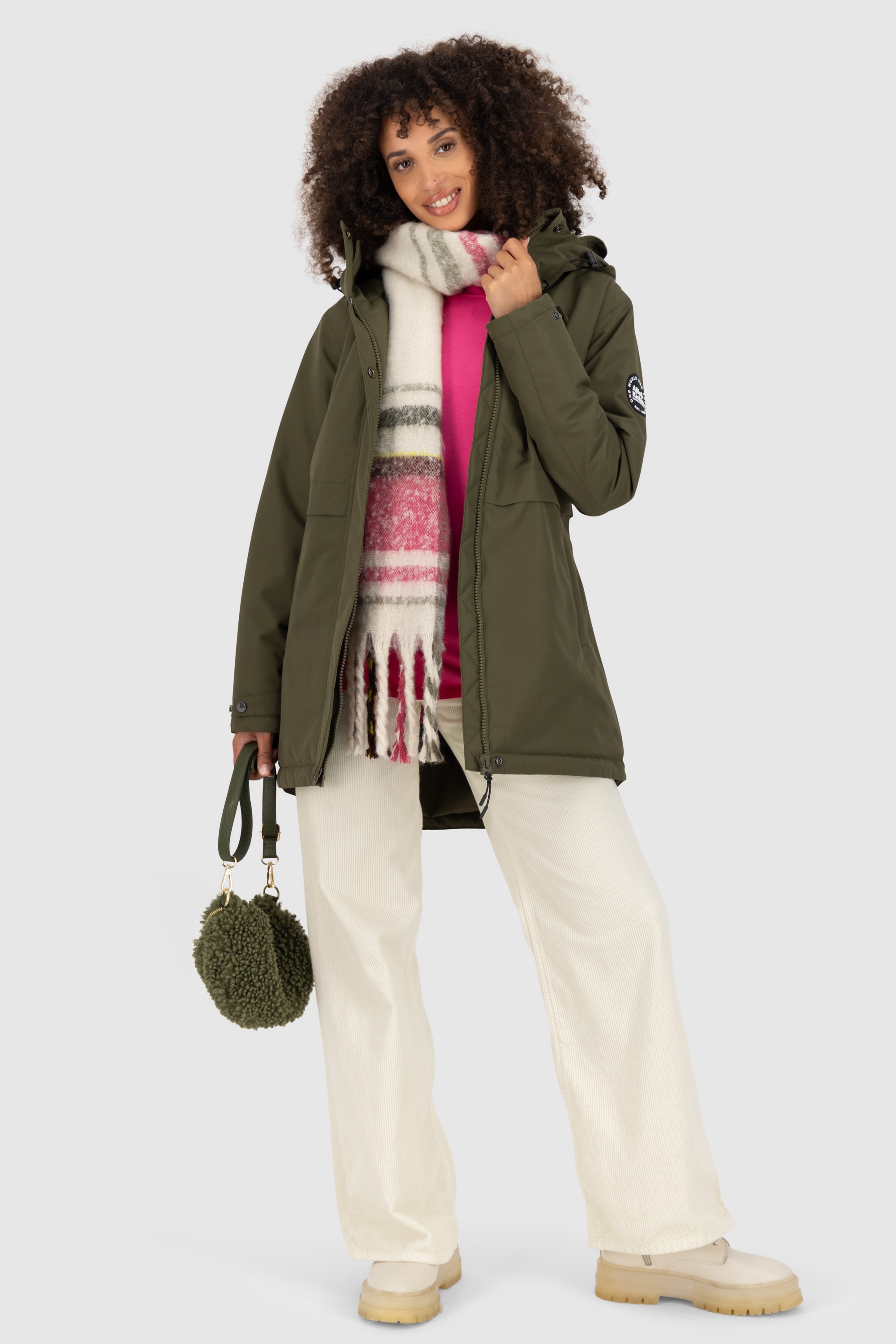 Alife & Kickin Winterjacke »Damen MarlyAK A«, Leicht taillierte Jacke mit Ärmelbündchen und Kapuze
