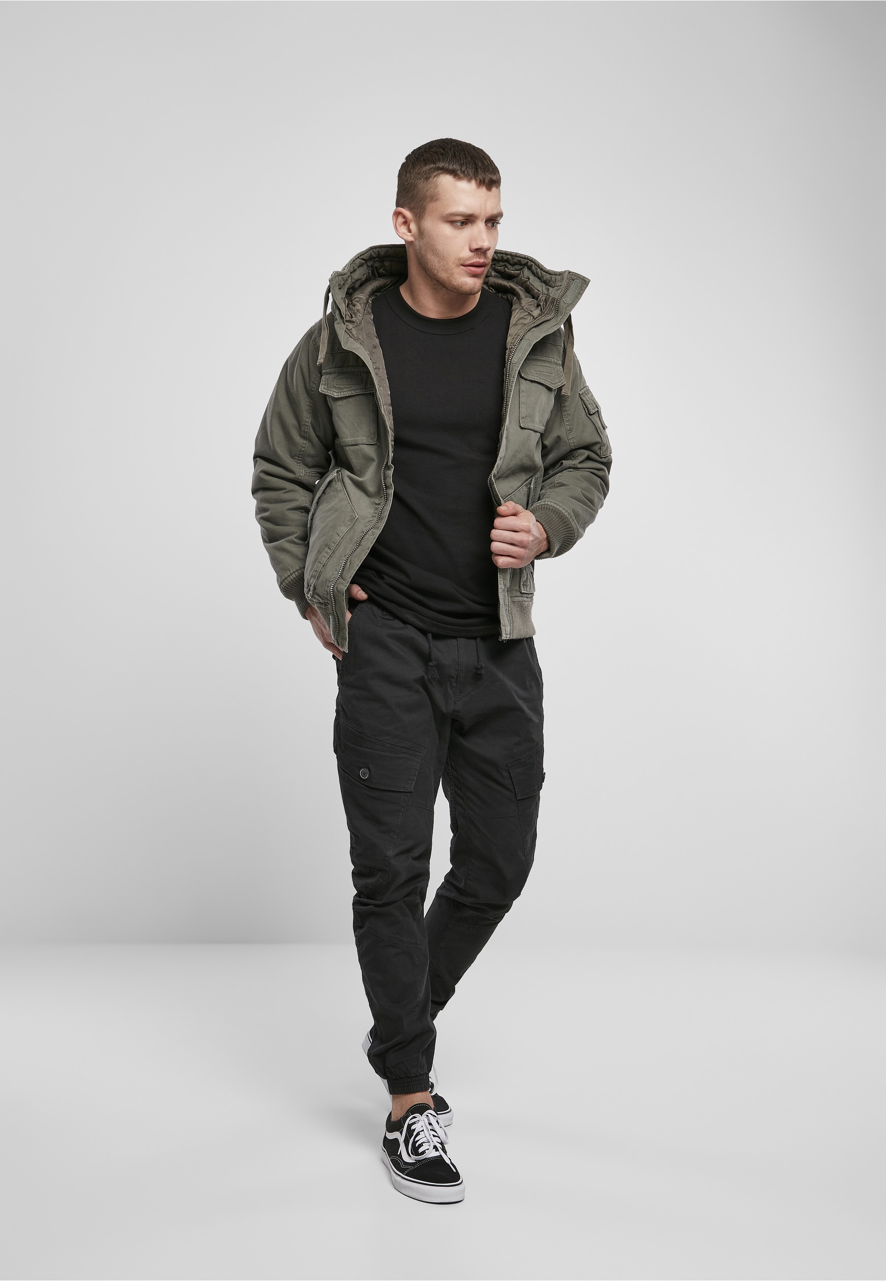 Brandit Winterjacke »Brandit Herren Bronx Winter Jacket« 1 Stk. tlg. mit Kapuze