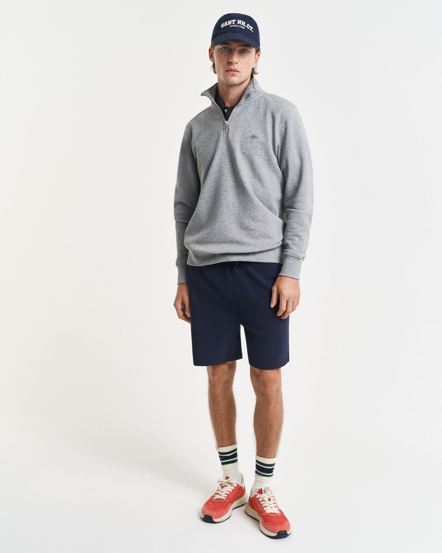 Gant »REG SHIELD HALF ZIP SWEAT«, mit Logostickerei auf der Brust
