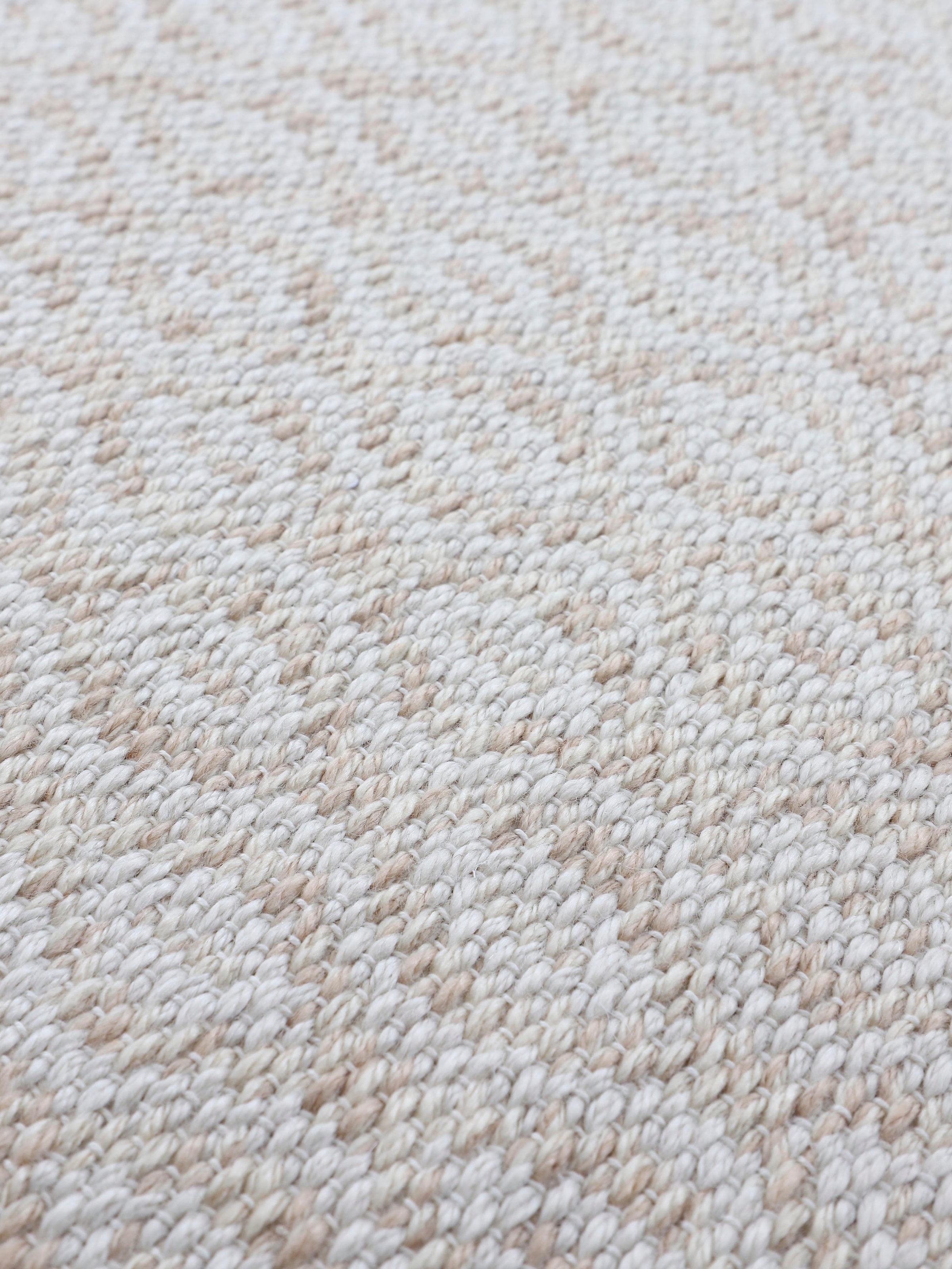 carpetfine Teppich »Frida 202«, rechteckig, 7 mm Höhe, Wendeteppich, 100% recyceltem Material (PET), Flachgewebe, Pflegeleicht und Robust, In- und Outdoor geeignet, Wetterfest und UV-beständig für Balkon, Terrasse, Garten, Wohn- und Schlafzimmer