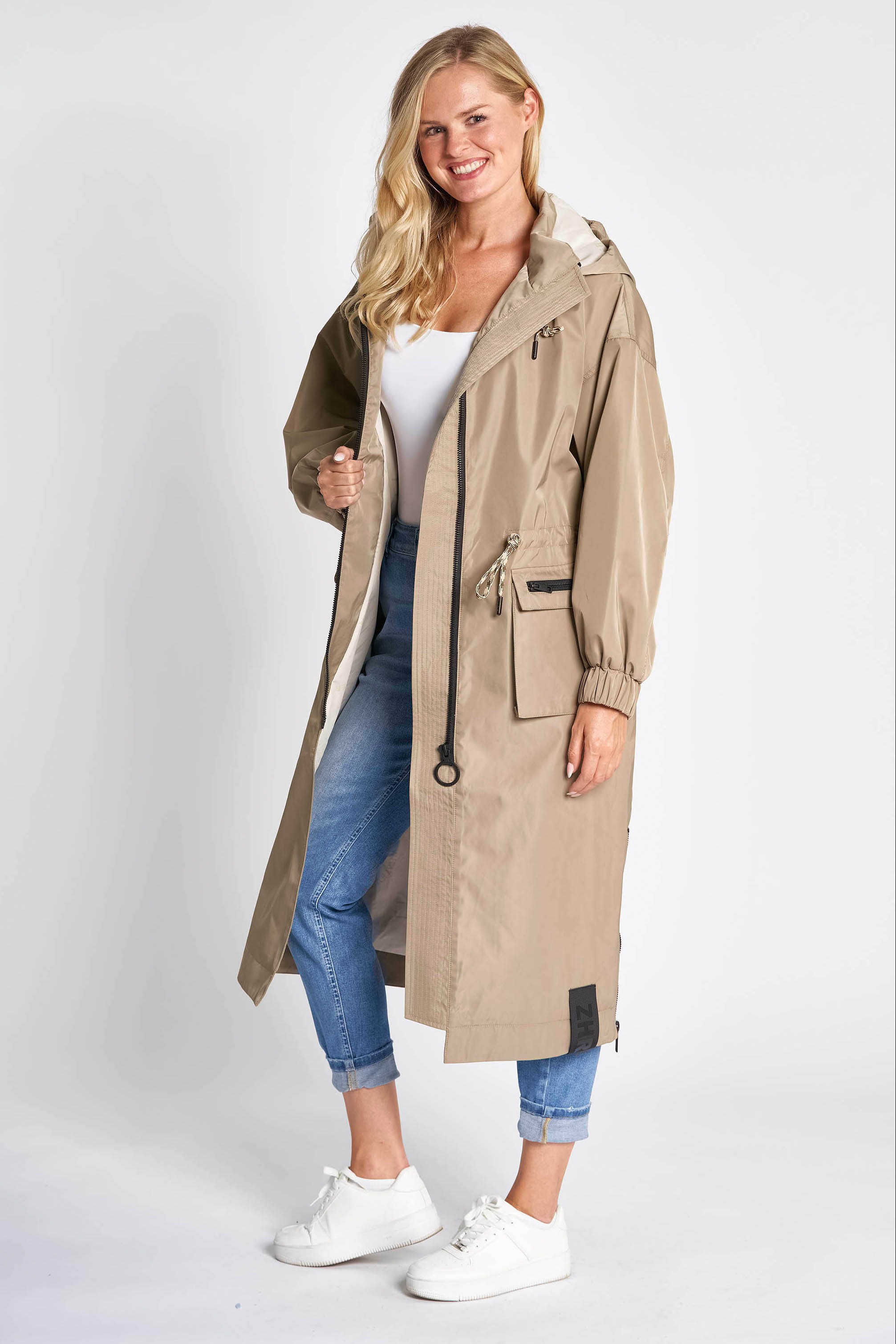 Zhrill »ZHAILA« mit Kapuze mit seitlichen Eingrifftaschen und Kapuze