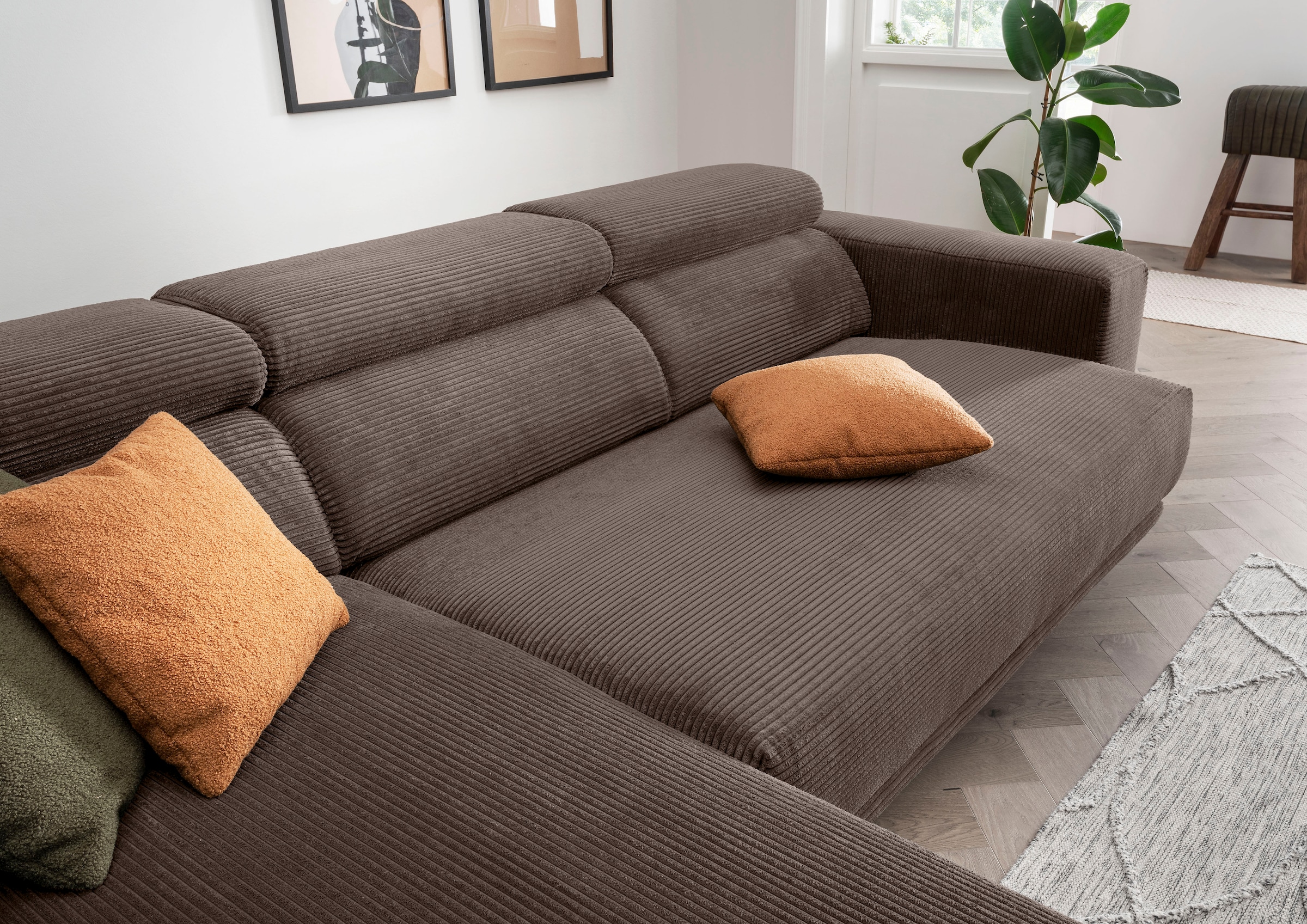 alina Ecksofa »Hikari«, wahlweise mit Sitzvorzug, in modernem Cordstoff, Breite 302 cm