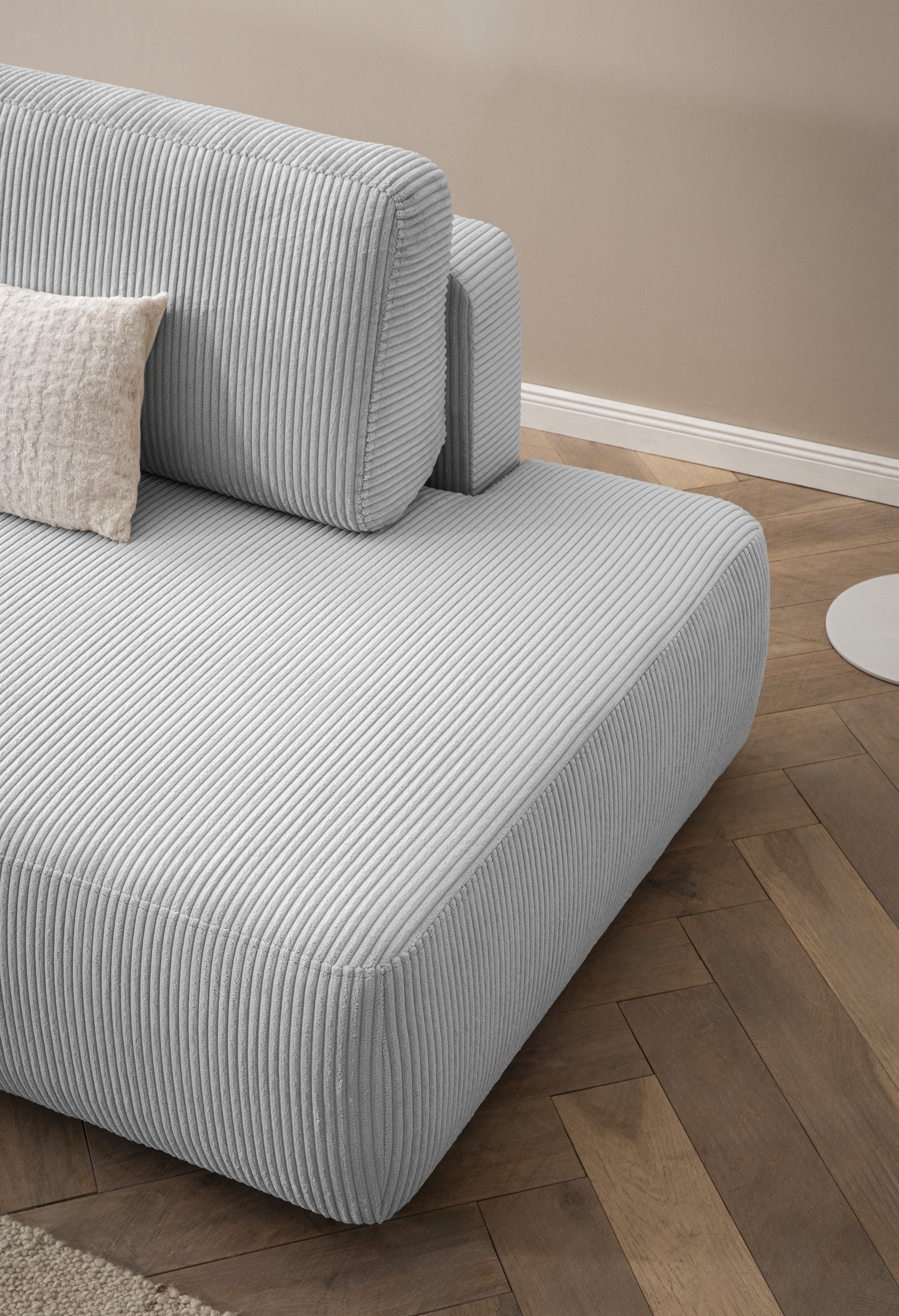 INOSIGN Ecksofa »TORGE, Schlafsofa Cord, Samtvelours u. Strukur fein, Couch in L-Form«, Schlaffunktion und Bettkasten, Liegefläche: 210x125 cm, neues Design