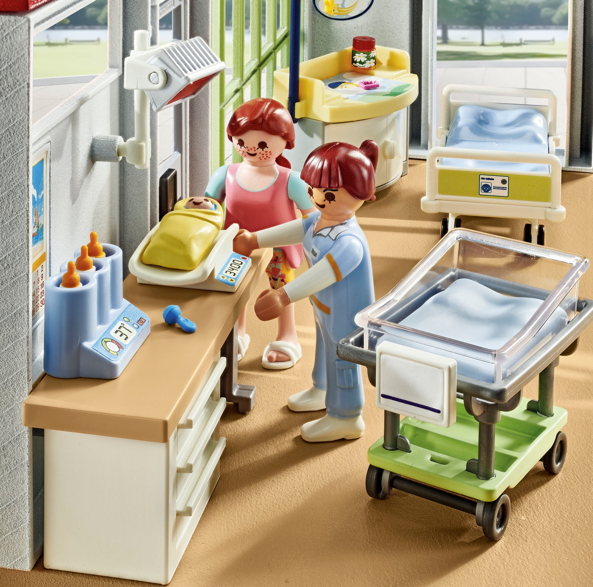 Playmobil® Konstruktions-Spielset »Entbindungsstation (71616), Action Heroes«, (62 St.), Made in Europe