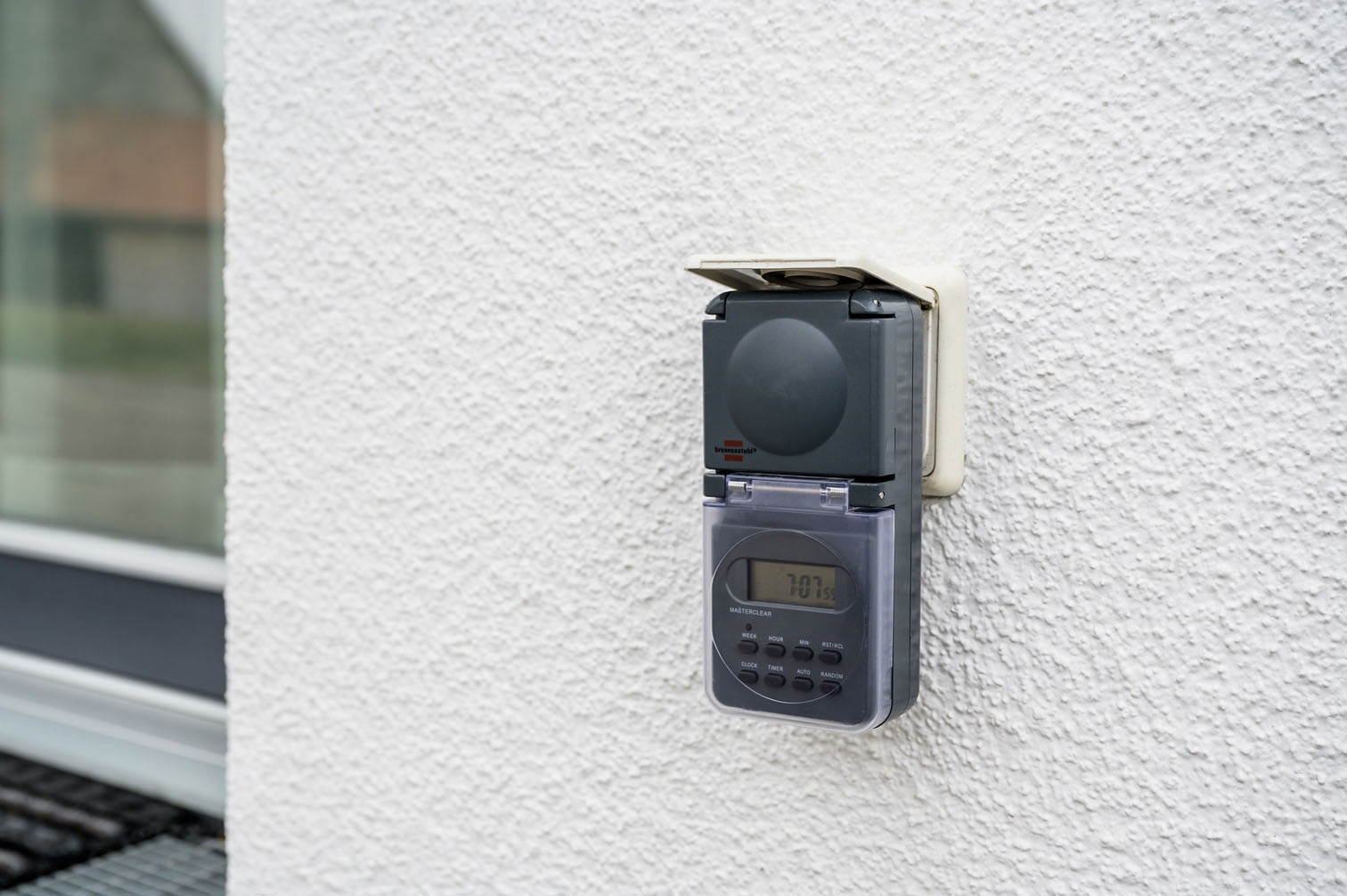 Brennenstuhl Steckdose »Digitale Wochenzeitschaltuhr IP 44 im farbigen Verkaufskarton«