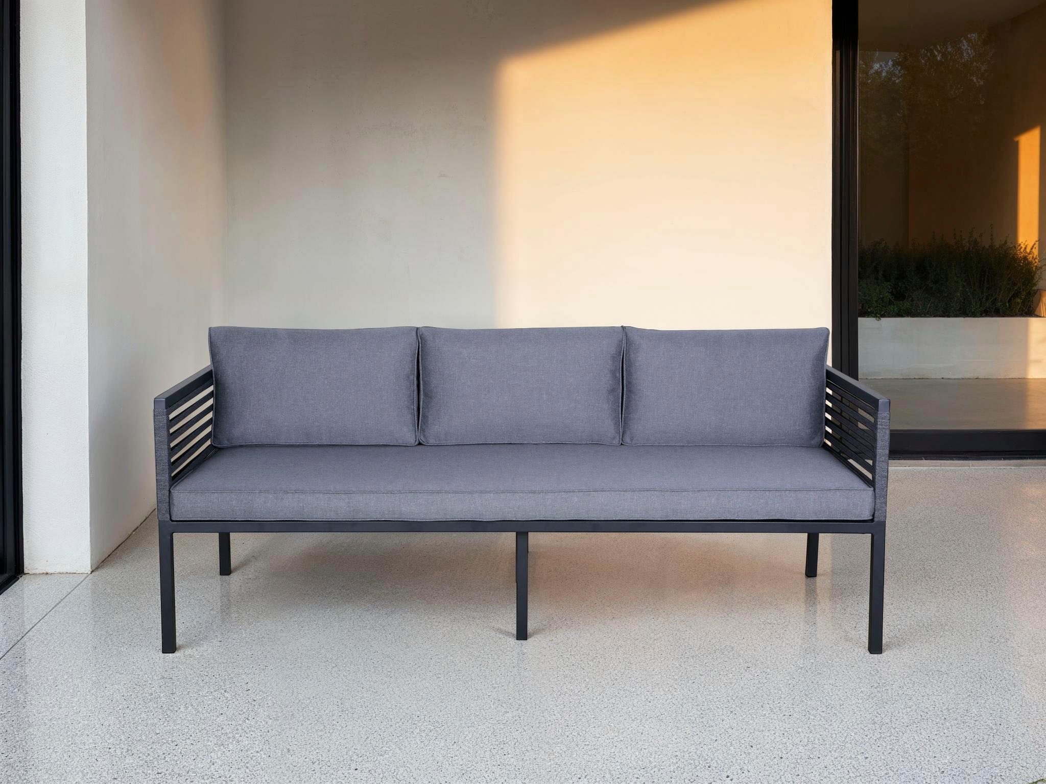 KONIFERA Gartenlounge-Set »Ecklounge »Edessa««, (Set, 14 tlg., 2x 3er Sofa, Tisch 70x140x69 cm, 1 Sitzbank, inkl. Auflagen), Armlehne mit Seilgeflecht und Nonwood-Latten