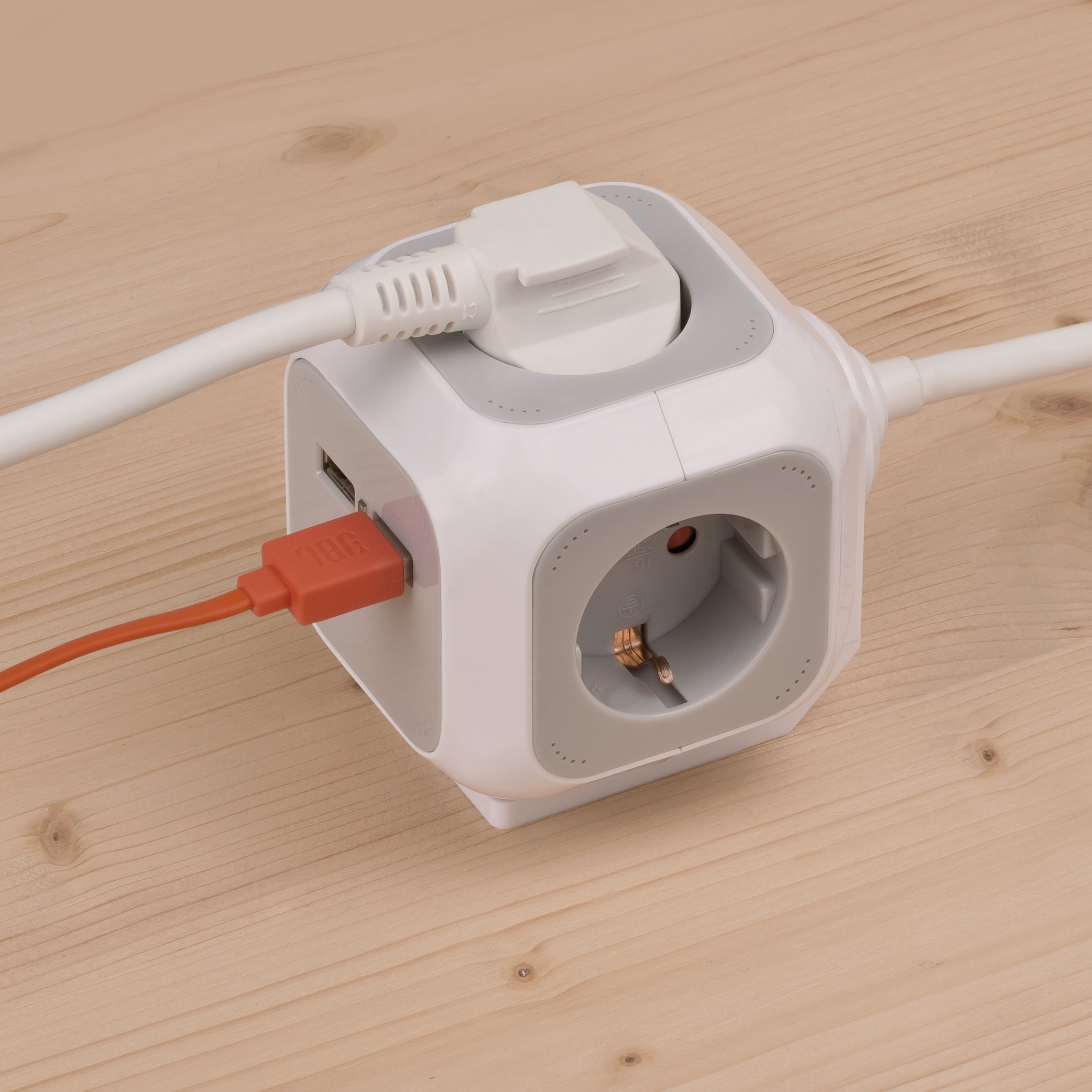 Brennenstuhl Mehrfachsteckdose »ALEA-Power USB-Charger«, 4-fach, (USB-Anschluss Kabellänge 1,4 m), Steckdosenwürfel