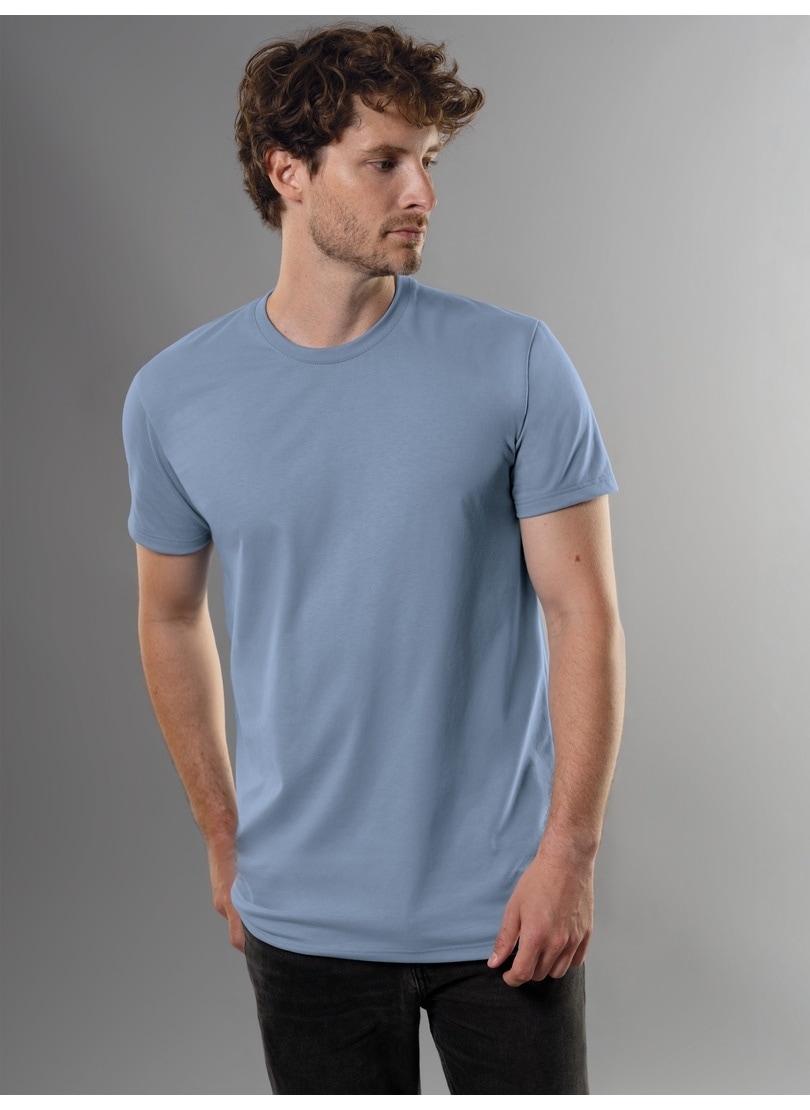Trigema T-Shirt »TRIGEMA Slim Fit T-Shirt aus DELUXE Baumwolle«, (1 tlg.)