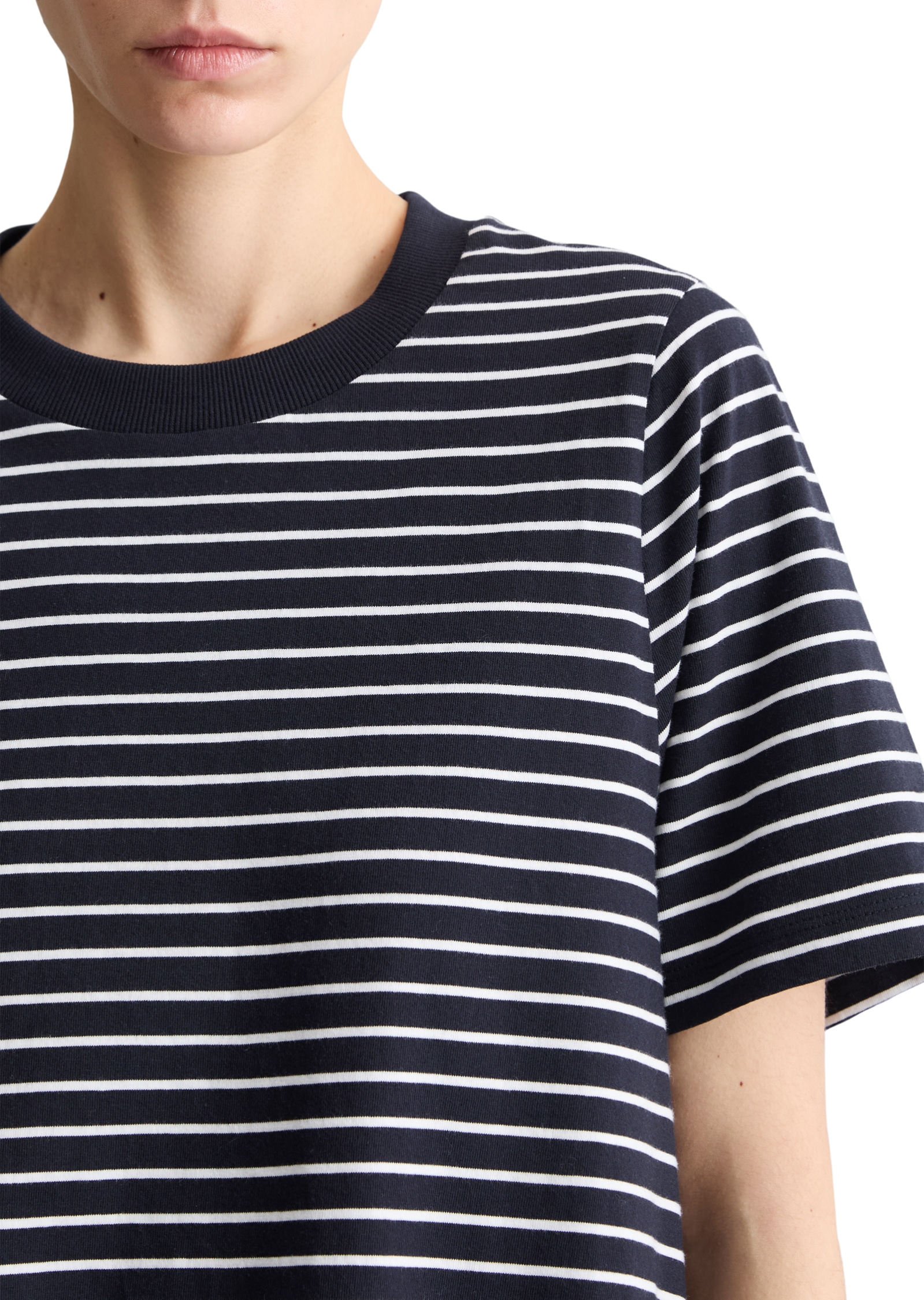 Marc O'Polo DENIM Jerseykleid Ausgestellt, aus weichem Organic Cotton